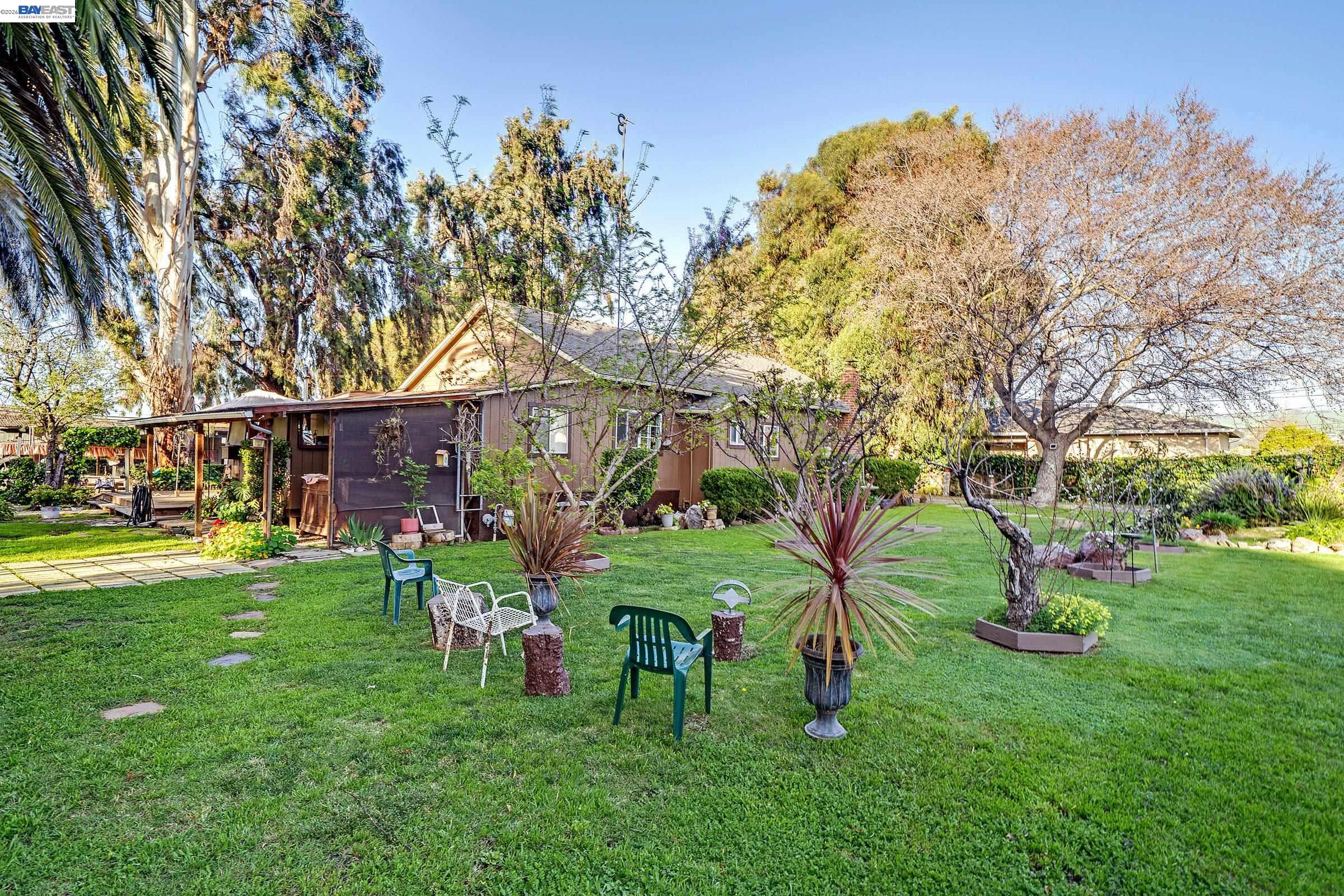 Detail Gallery Image 43 of 54 For 1177 Thiel Rd, Hayward,  CA 94544 - – Beds | – Baths