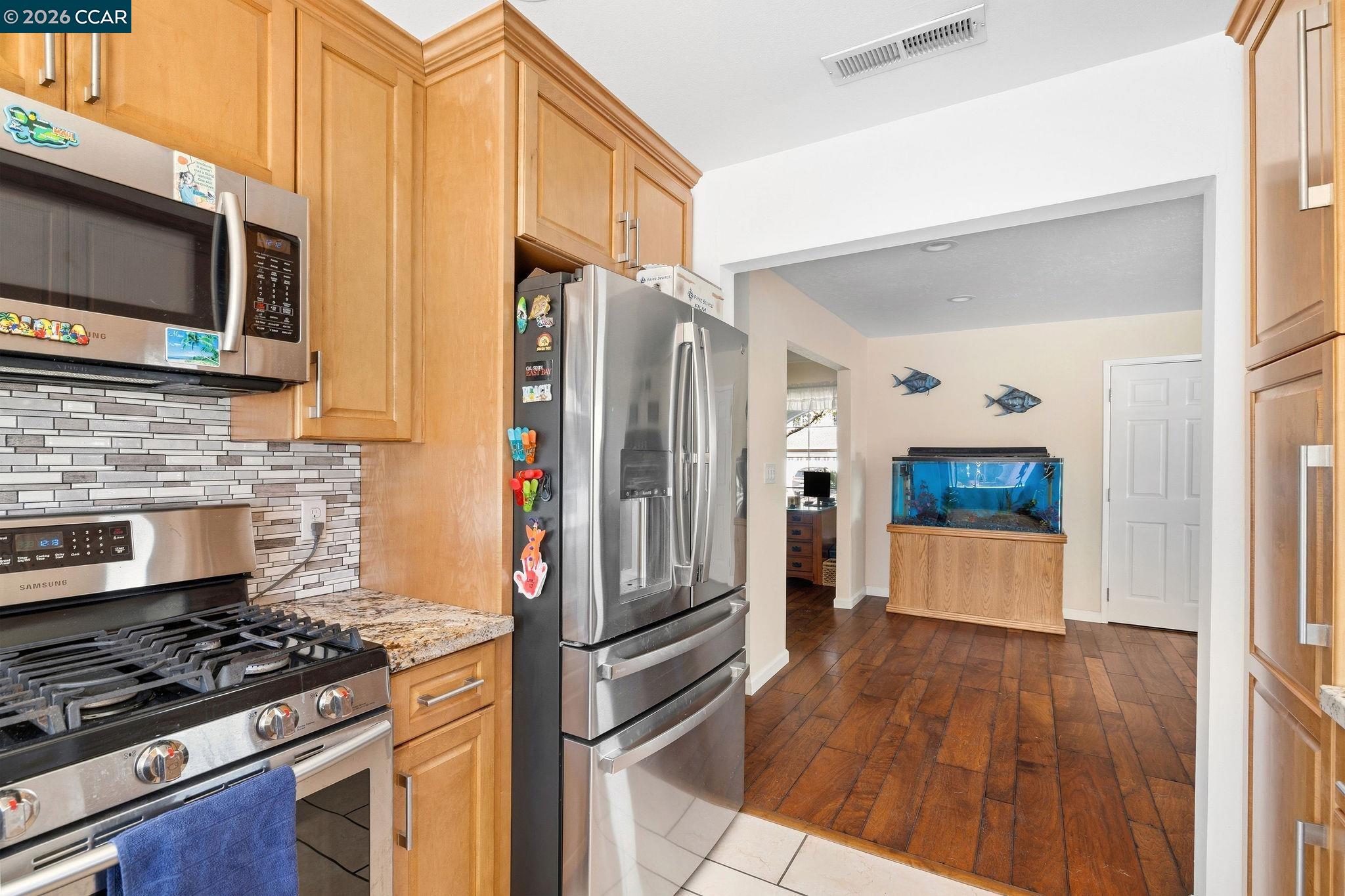 Detail Gallery Image 17 of 46 For 3636 Shenandoah Ct, Pleasanton,  CA 94588 - 4 Beds | 2 Baths