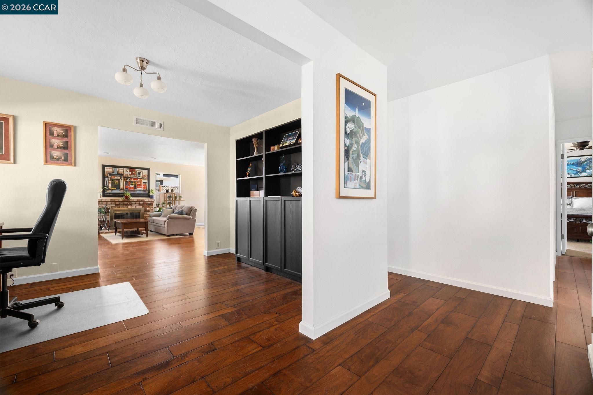 Detail Gallery Image 25 of 46 For 3636 Shenandoah Ct, Pleasanton,  CA 94588 - 4 Beds | 2 Baths