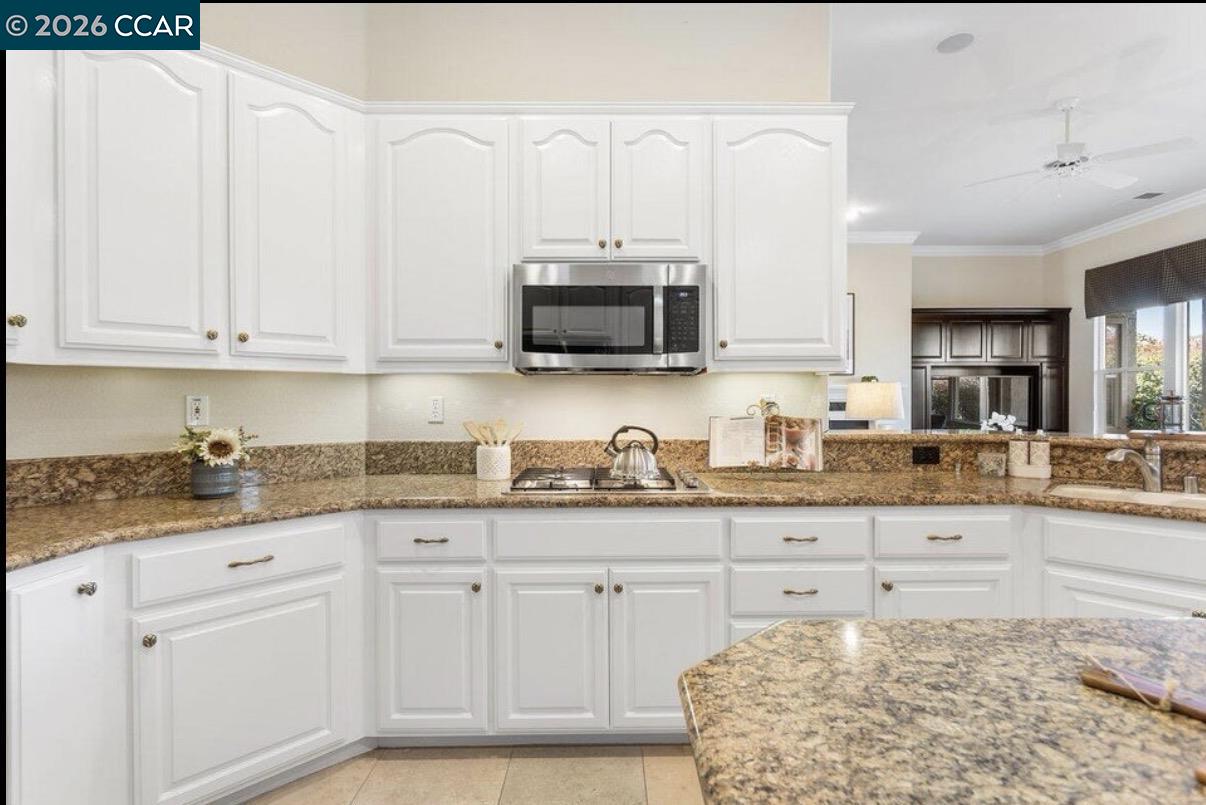 Detail Gallery Image 38 of 57 For 2041 Kent Dr, Brentwood,  CA 94513 - 3 Beds | 2/1 Baths