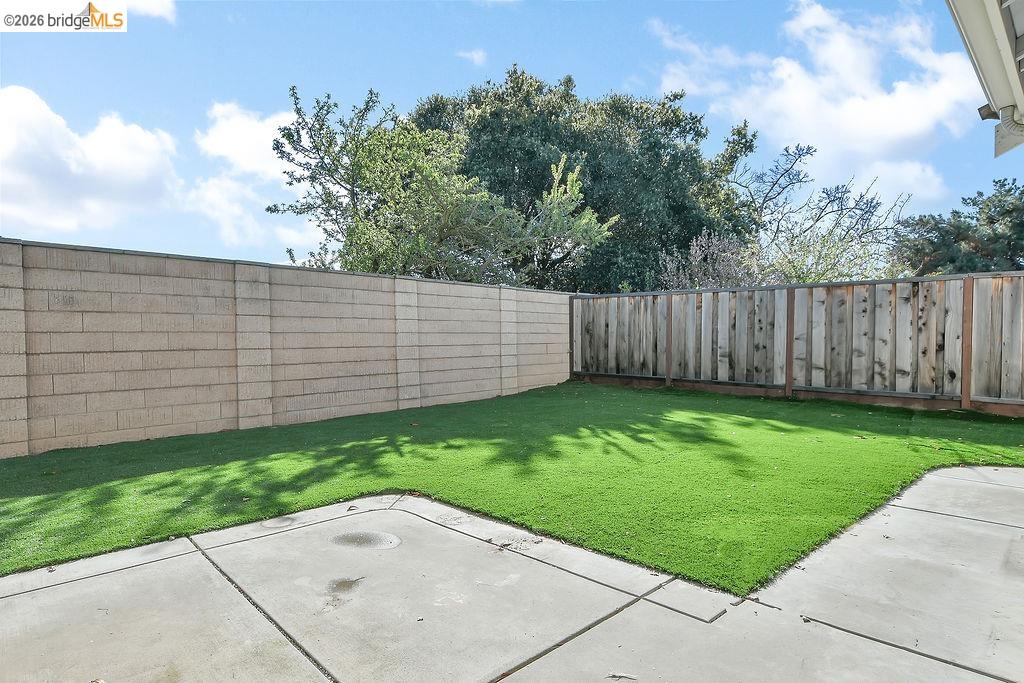 Detail Gallery Image 19 of 25 For 2004 Hedge Way, Brentwood,  CA 94513 - 4 Beds | 2/1 Baths