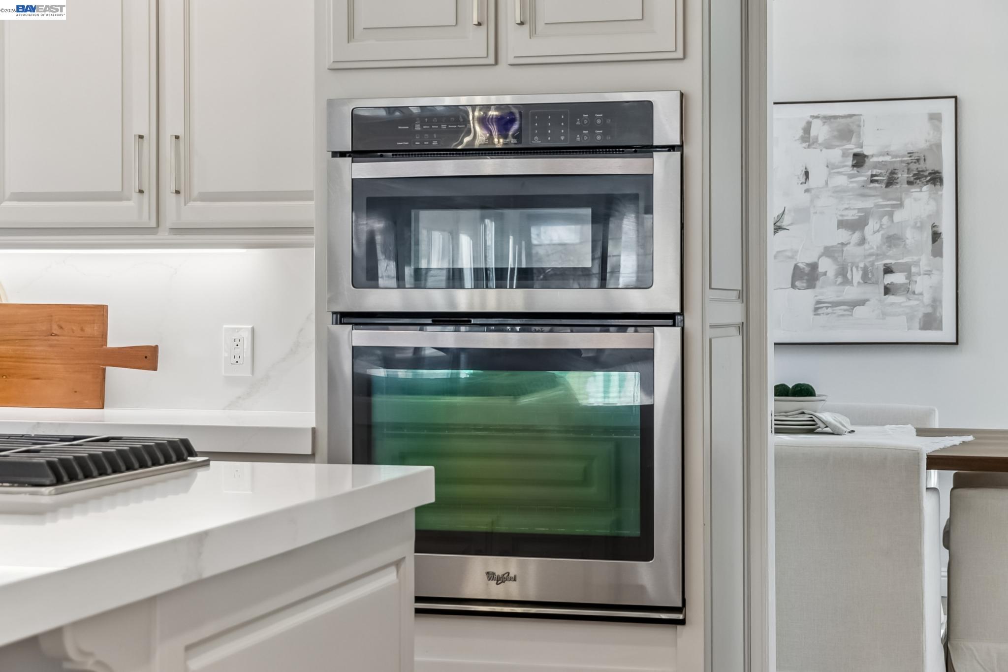 Detail Gallery Image 14 of 59 For 1039 Hopkins Way, Pleasanton,  CA 94566 - 5 Beds | 3 Baths