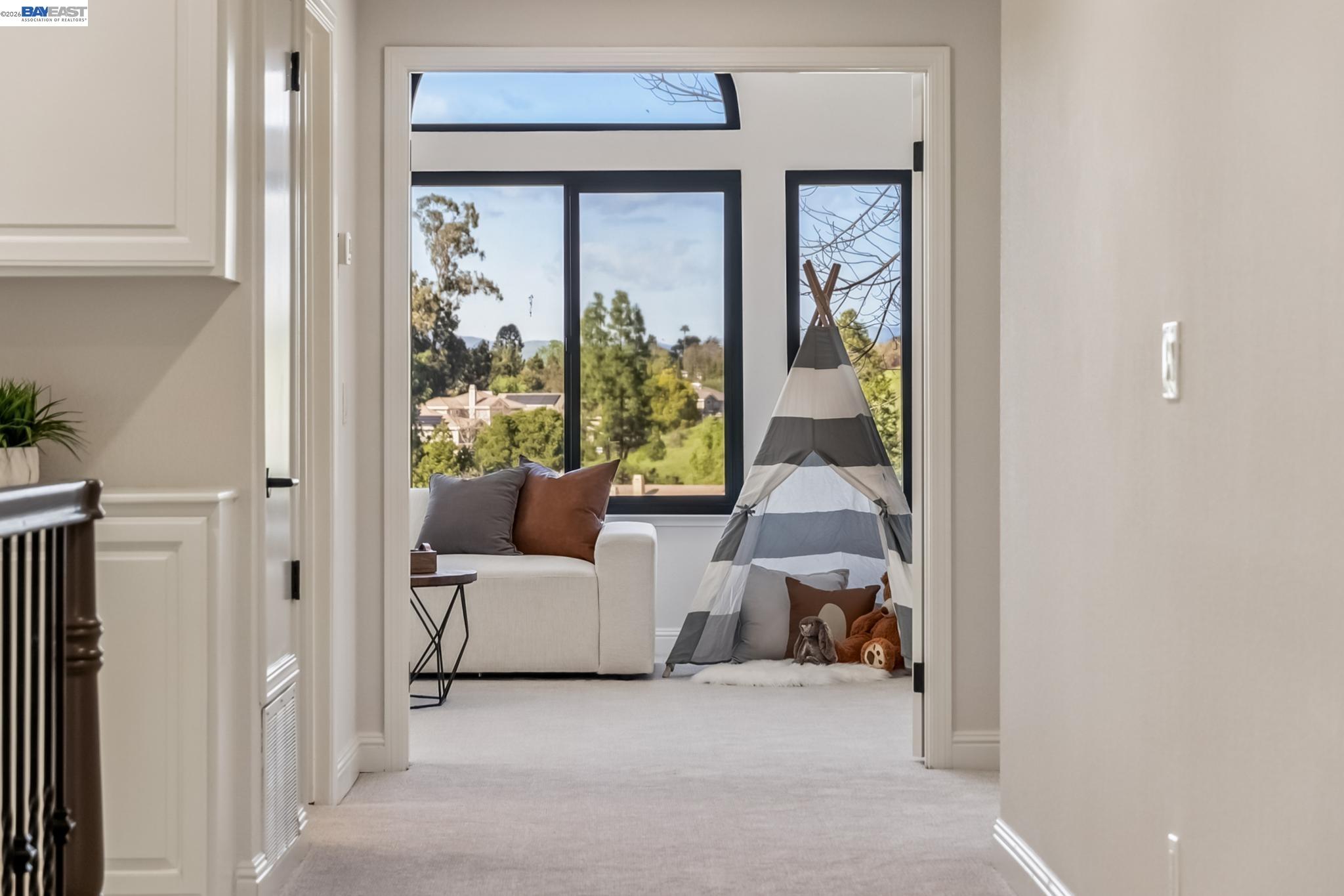 Detail Gallery Image 37 of 59 For 1039 Hopkins Way, Pleasanton,  CA 94566 - 5 Beds | 3 Baths