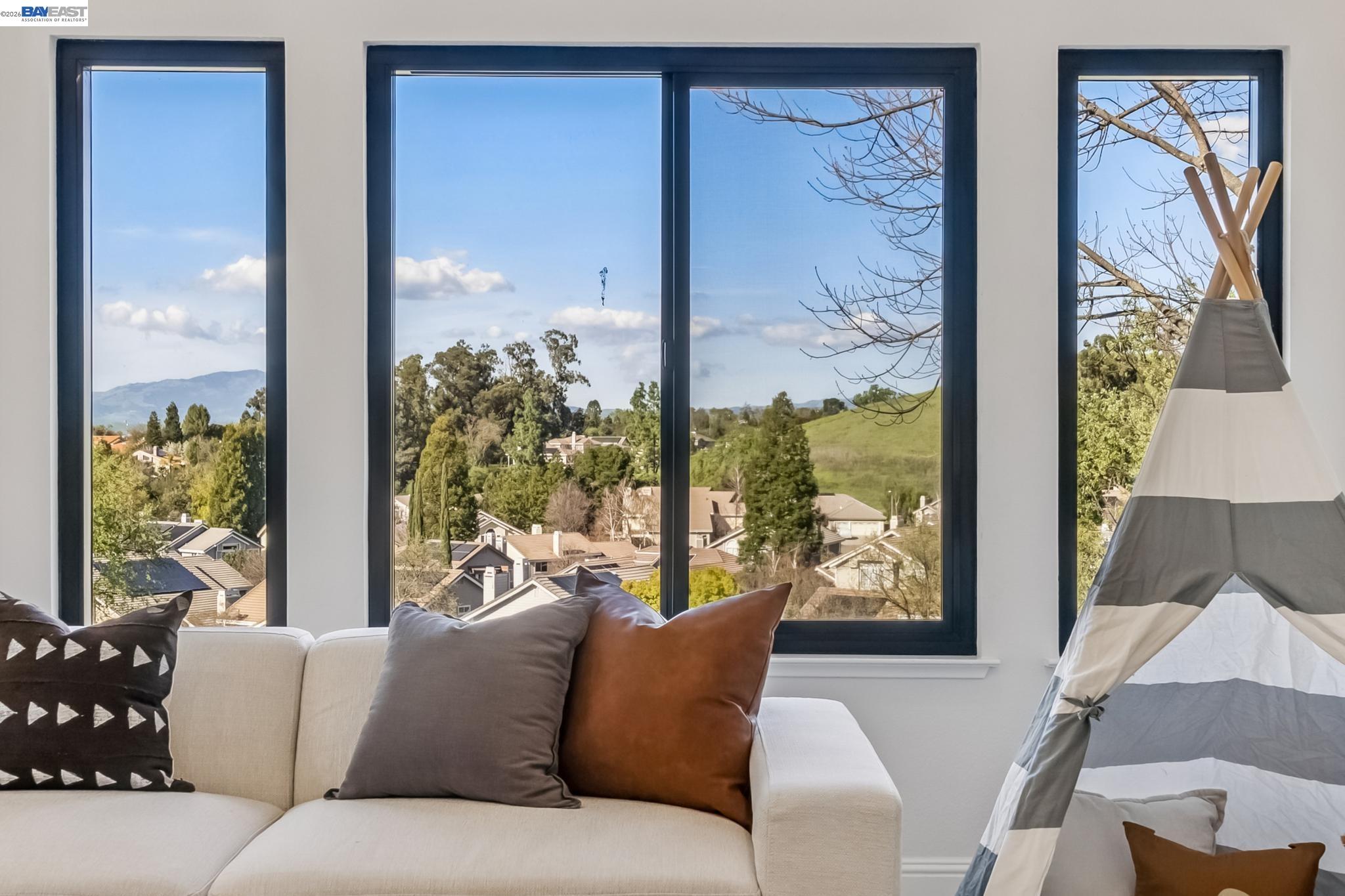 1039 Hopkins Way, Pleasanton, CA, 94566