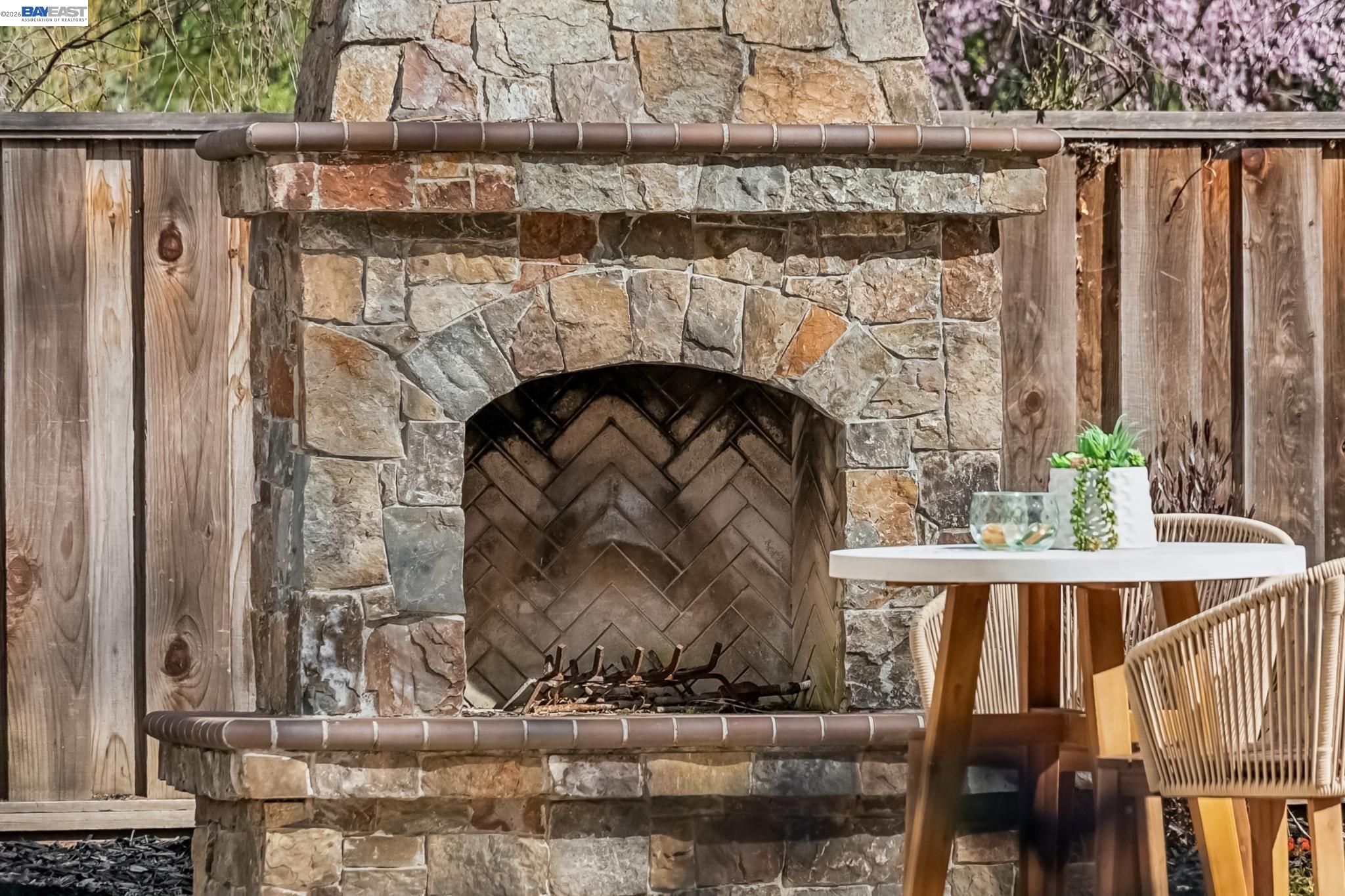 Detail Gallery Image 52 of 59 For 1039 Hopkins Way, Pleasanton,  CA 94566 - 5 Beds | 3 Baths