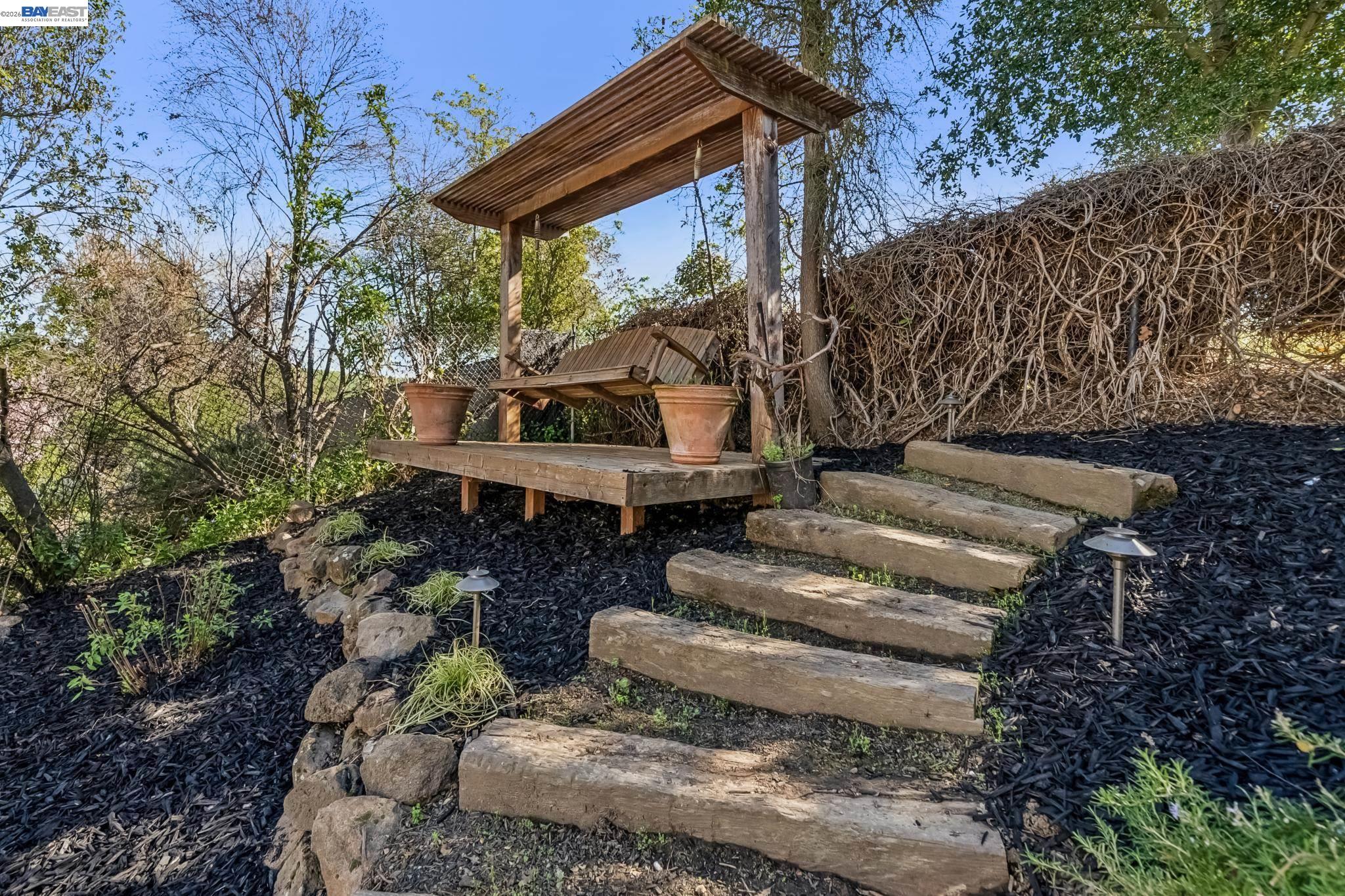 Detail Gallery Image 57 of 59 For 1039 Hopkins Way, Pleasanton,  CA 94566 - 5 Beds | 3 Baths