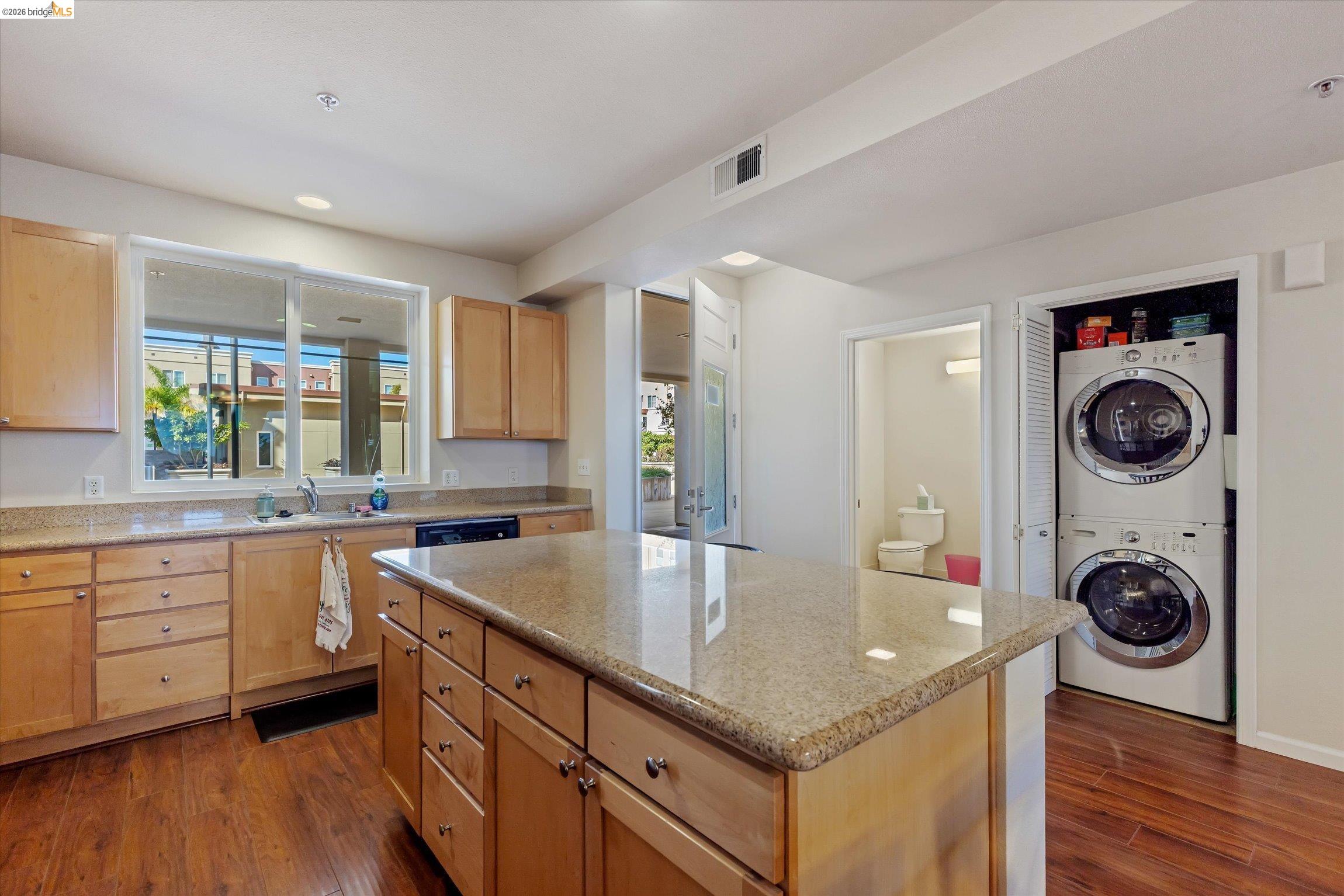 Photo #15: 41126354 Listing: Photo #15