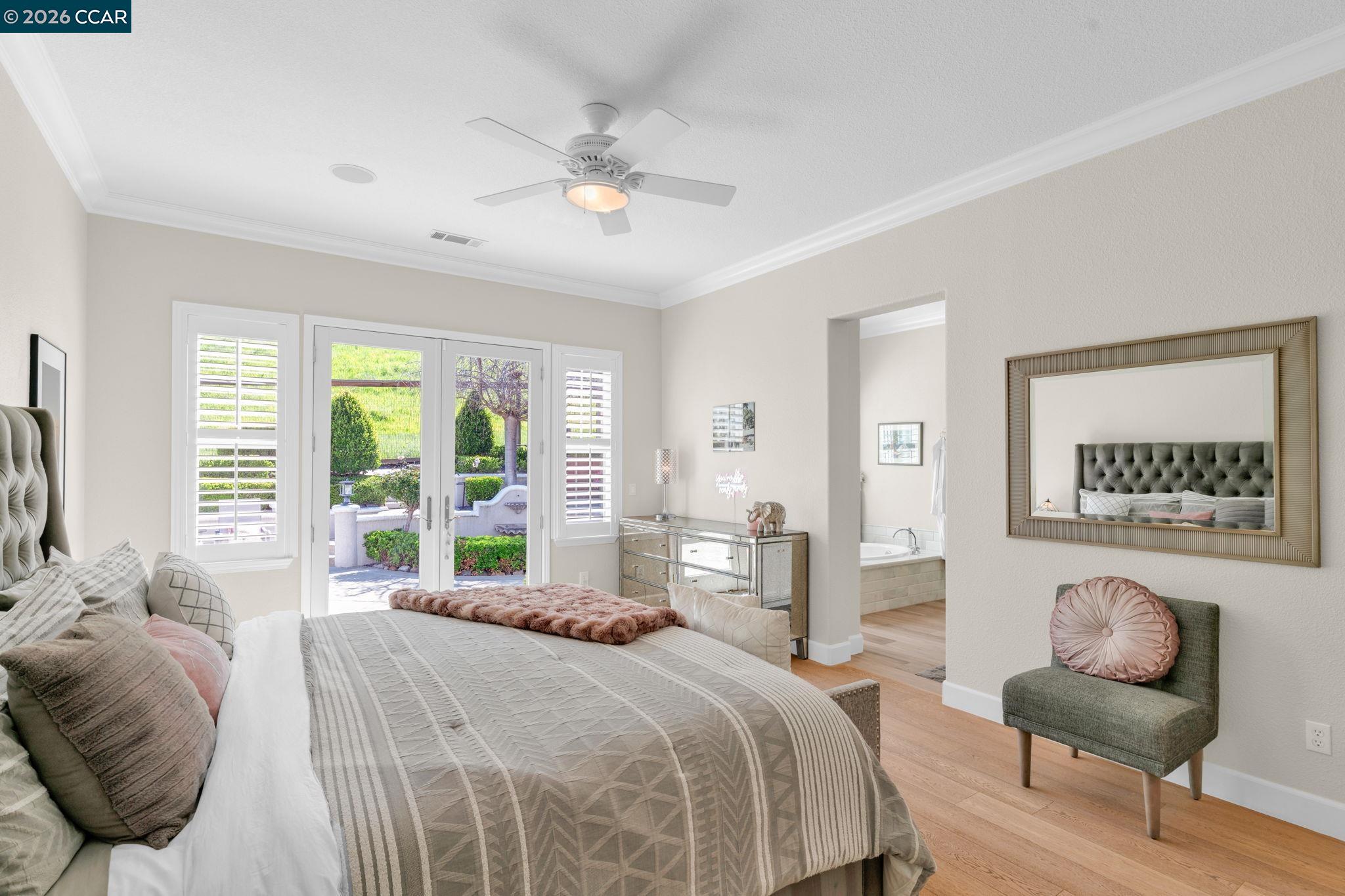 Detail Gallery Image 12 of 55 For 974 Rosehedge Ct, Concord,  CA 94521 - 4 Beds | 3/1 Baths