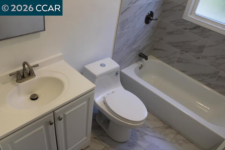 Detail Gallery Image 14 of 16 For 400 33rd #400,  Richmond,  CA 94804 - 1 Beds | 1 Baths