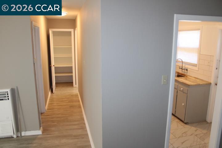 Detail Gallery Image 4 of 16 For 400 33rd #400,  Richmond,  CA 94804 - 1 Beds | 1 Baths