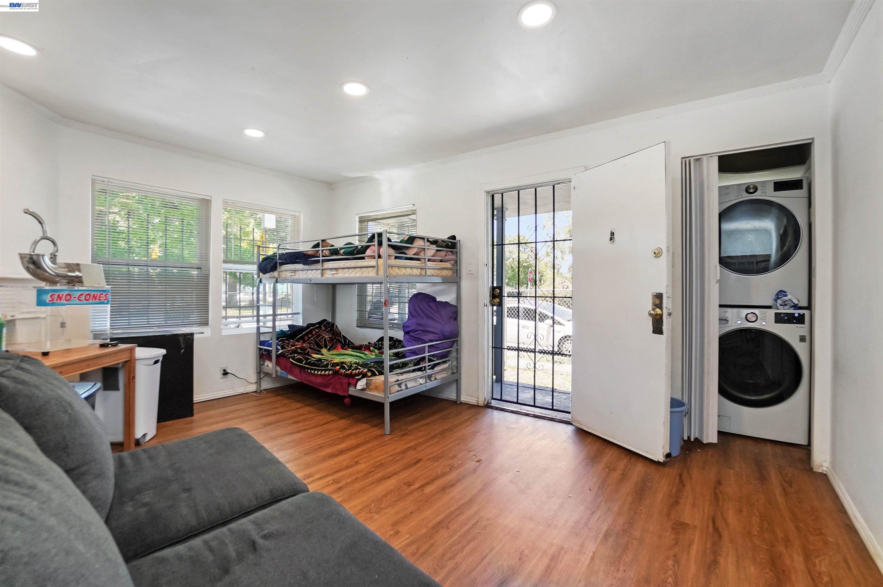 Detail Gallery Image 12 of 12 For 2504 78th Ave, Oakland,  CA 94605 - – Beds | – Baths