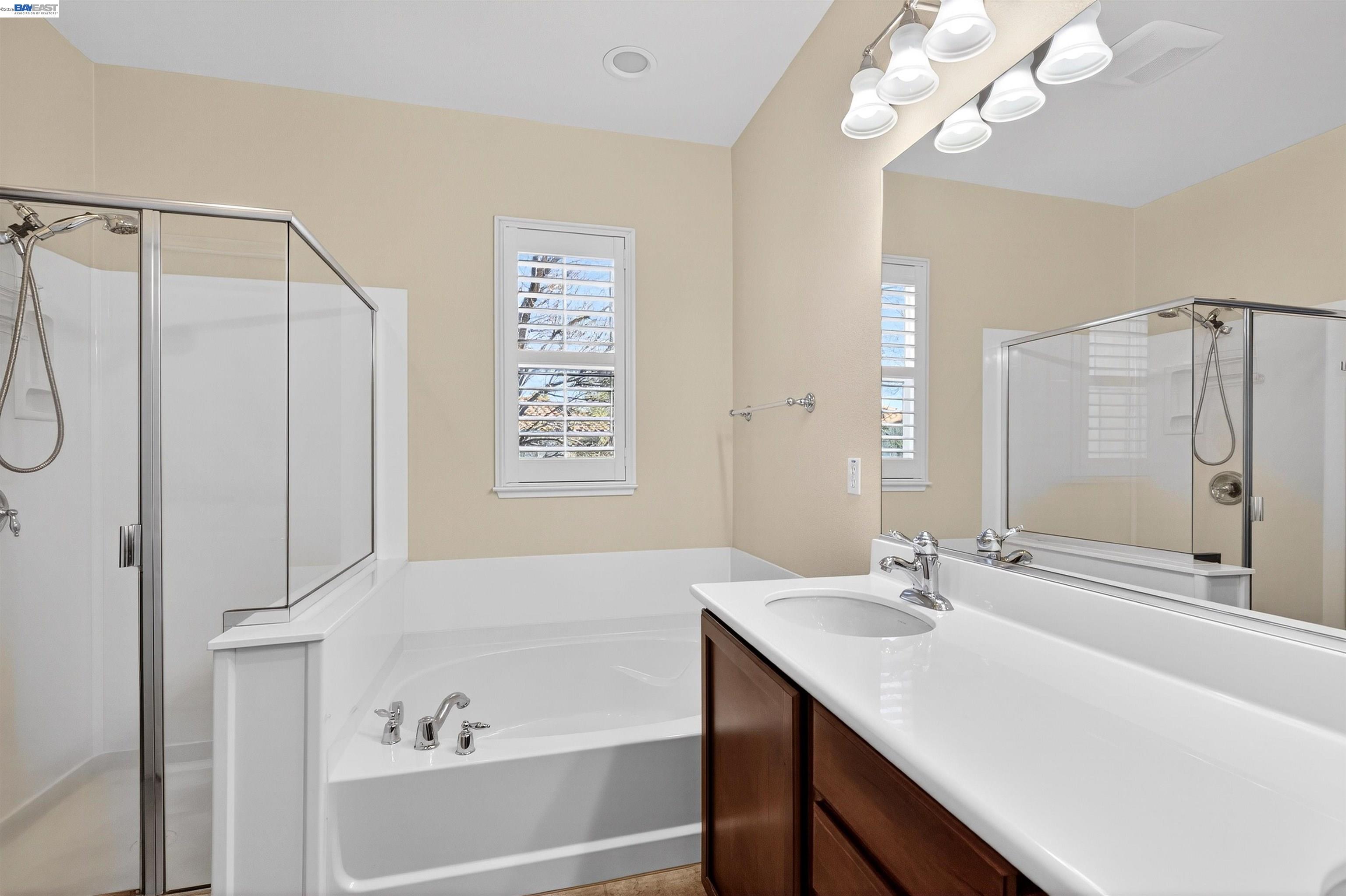 Detail Gallery Image 20 of 28 For 86 S Cortadillo St, Mountain House,  CA 95391 - 3 Beds | 3 Baths