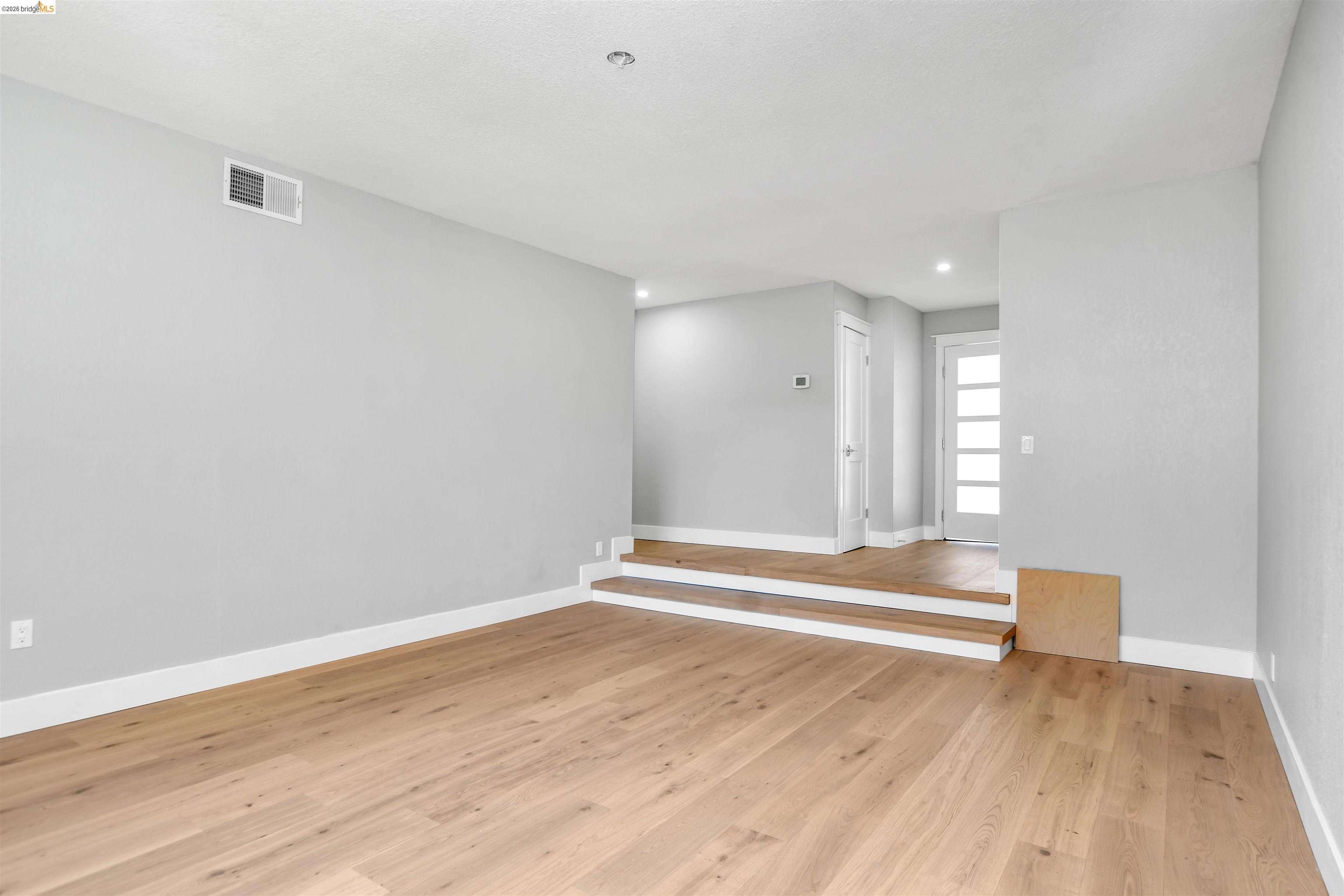 Detail Gallery Image 14 of 26 For 846 Savannah Cir, Walnut Creek,  CA 94598 - 4 Beds | 2 Baths