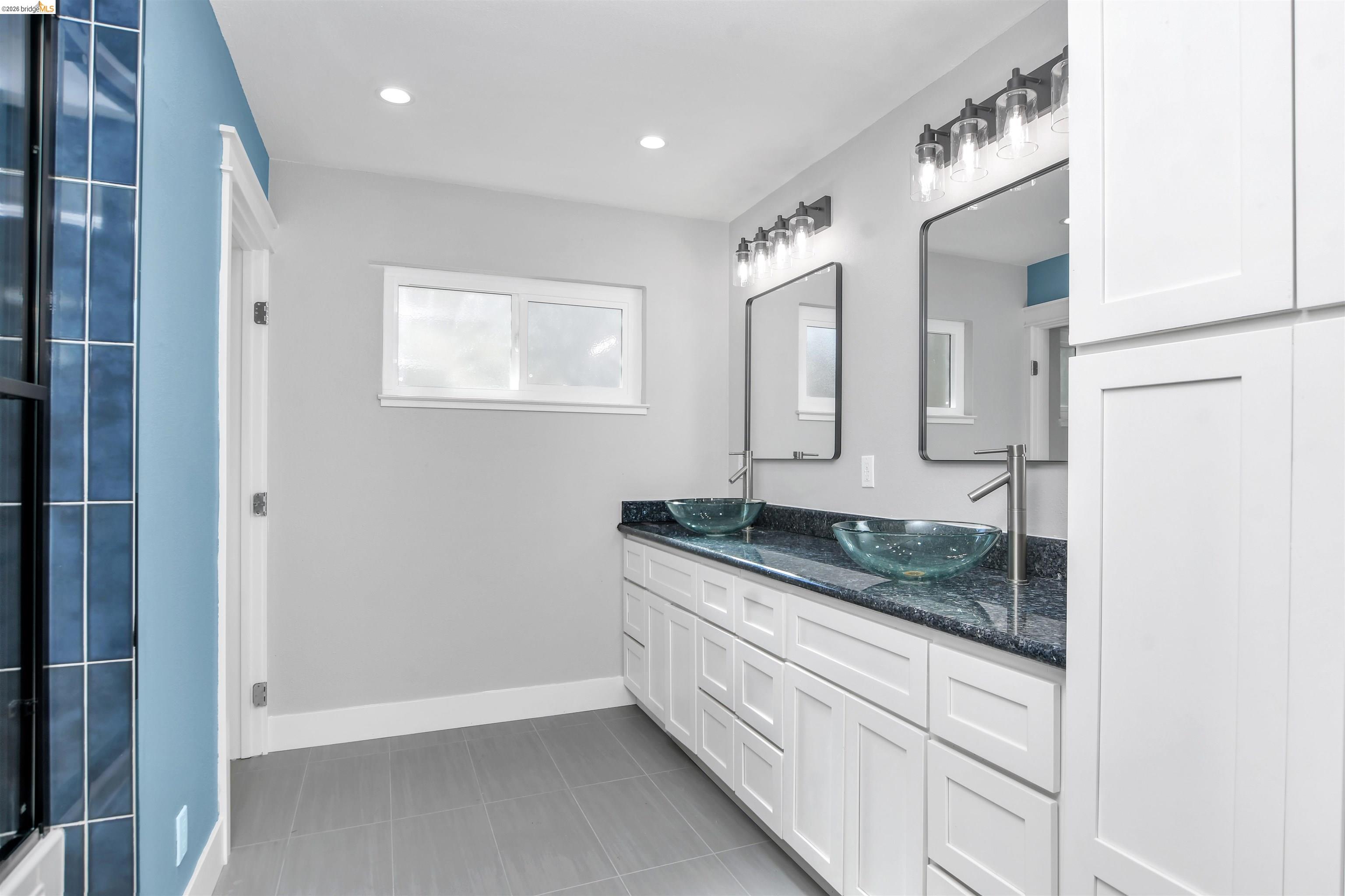 Detail Gallery Image 19 of 26 For 846 Savannah Cir, Walnut Creek,  CA 94598 - 4 Beds | 2 Baths