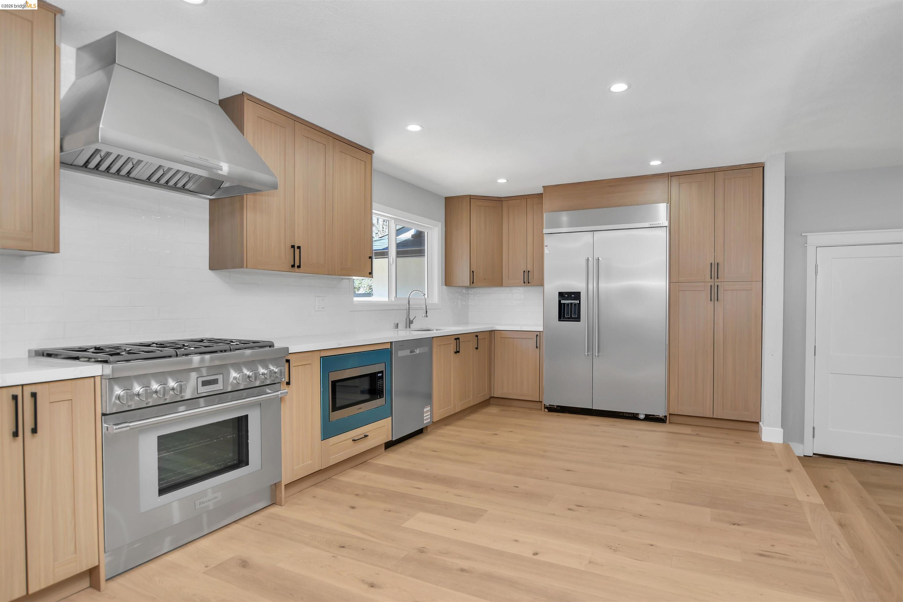 Detail Gallery Image 7 of 26 For 846 Savannah Cir, Walnut Creek,  CA 94598 - 4 Beds | 2 Baths