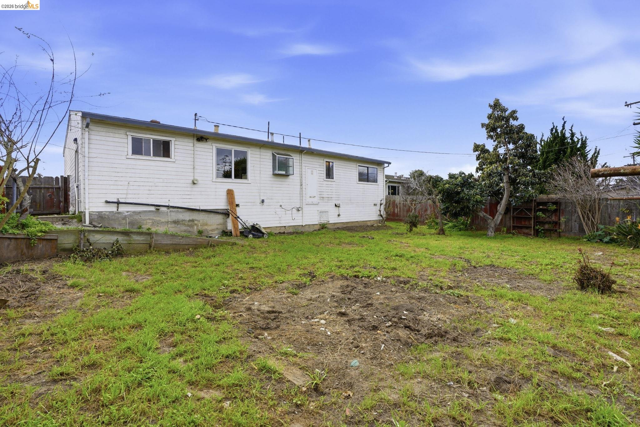 Detail Gallery Image 22 of 29 For 83 Beverly Dr, Salinas,  CA 93905 - 3 Beds | 1 Baths