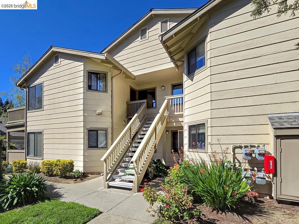 Detail Gallery Image 26 of 32 For 802 Dover, Hercules,  CA 94547 - 2 Beds | 1 Baths