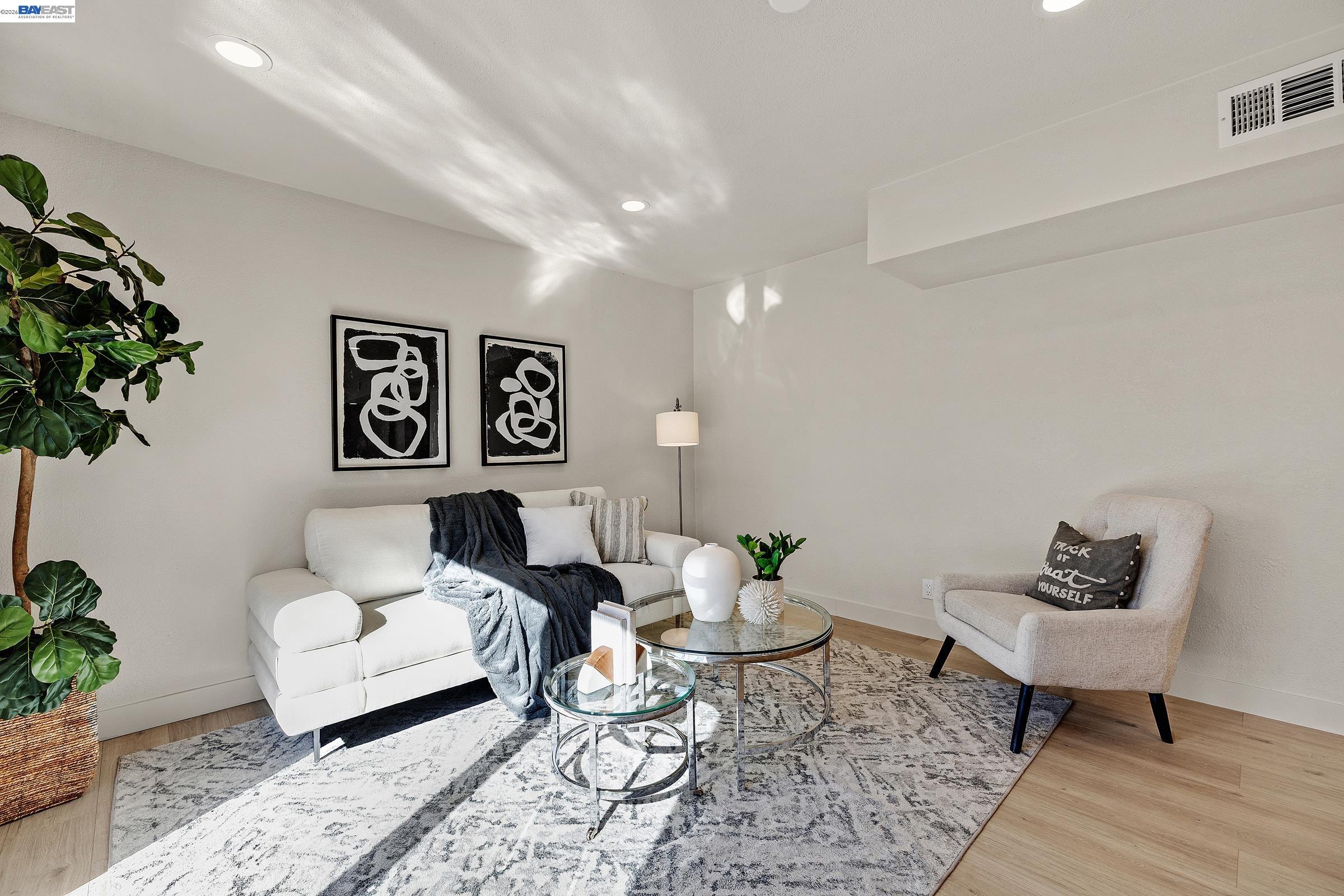 Detail Gallery Image 13 of 30 For 39773 Costa Way, Fremont,  CA 94538 - 4 Beds | 2 Baths