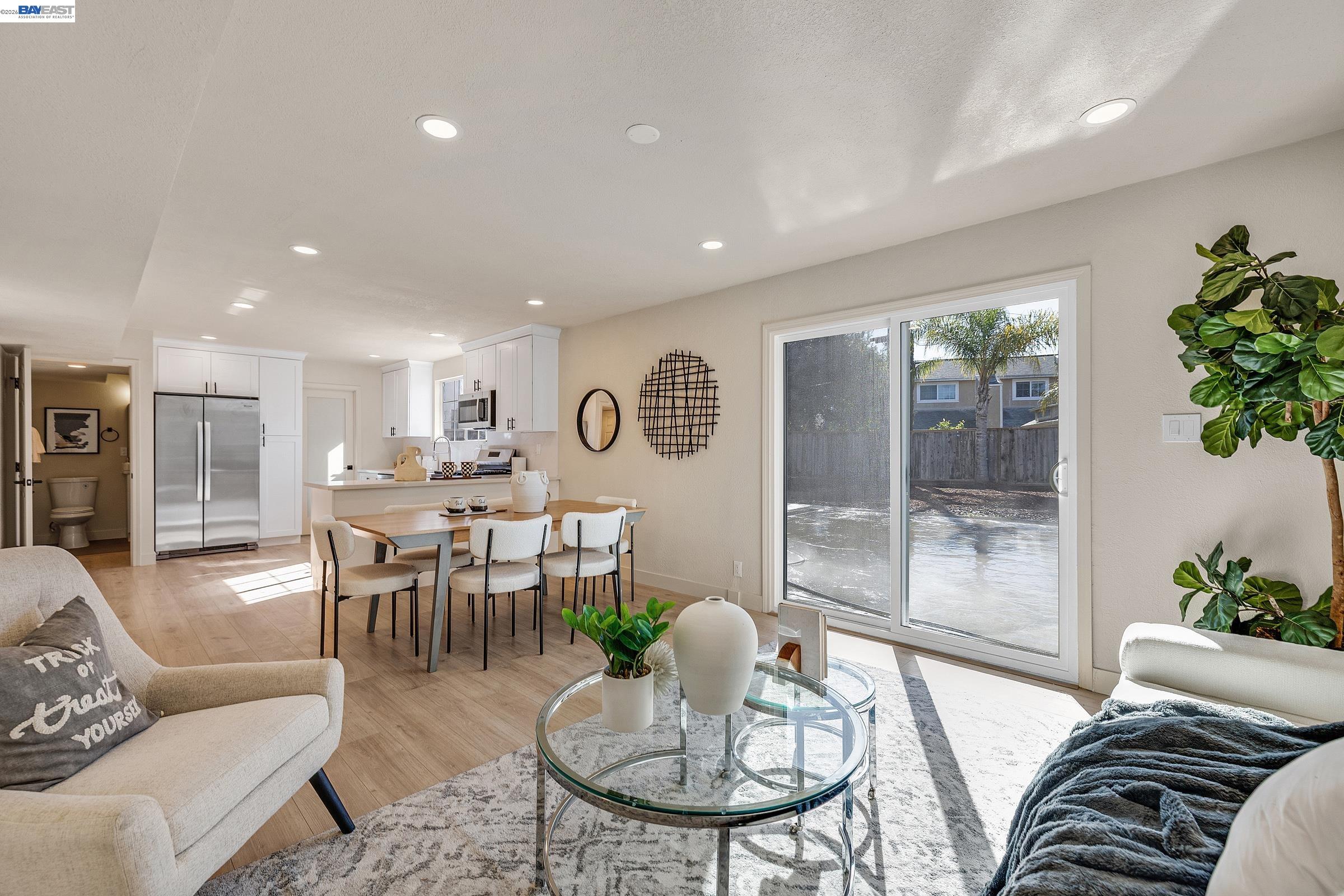 Detail Gallery Image 10 of 30 For 39773 Costa Way, Fremont,  CA 94538 - 4 Beds | 2 Baths