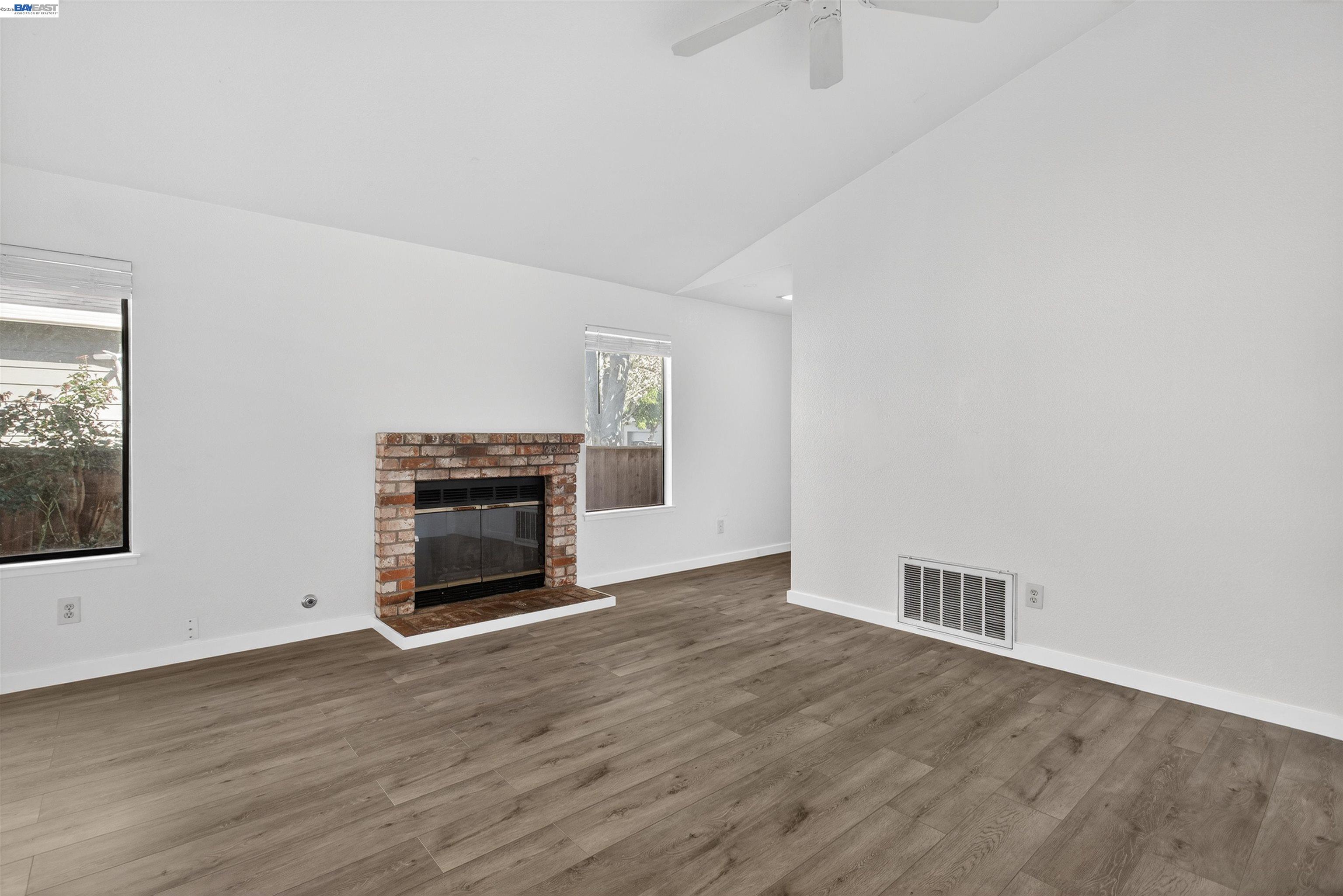 Detail Gallery Image 4 of 17 For 735 Timberline Ter, Brentwood,  CA 94513 - 3 Beds | 2 Baths