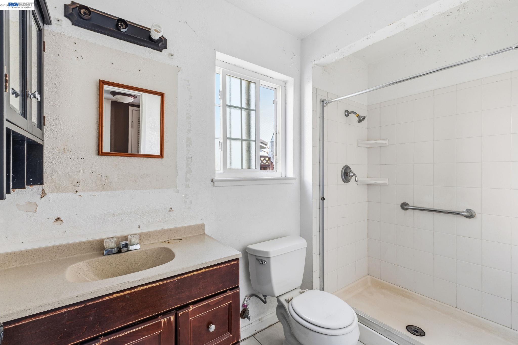 Detail Gallery Image 15 of 52 For 3337 San Pablo Ct, Union City,  CA 94587 - 4 Beds | 3 Baths