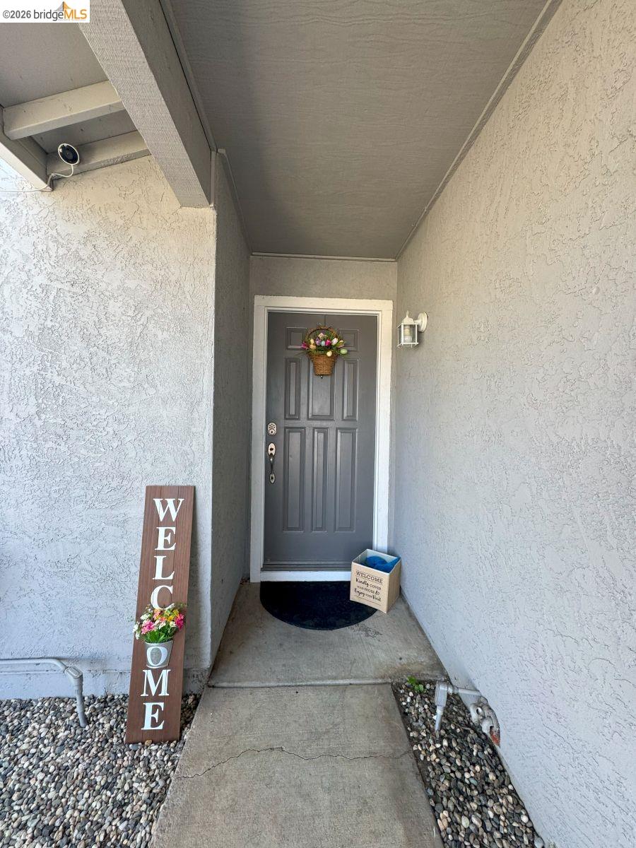 Detail Gallery Image 4 of 36 For 1769 Teresa Ln, Oakley,  CA 94561 - 3 Beds | 2 Baths