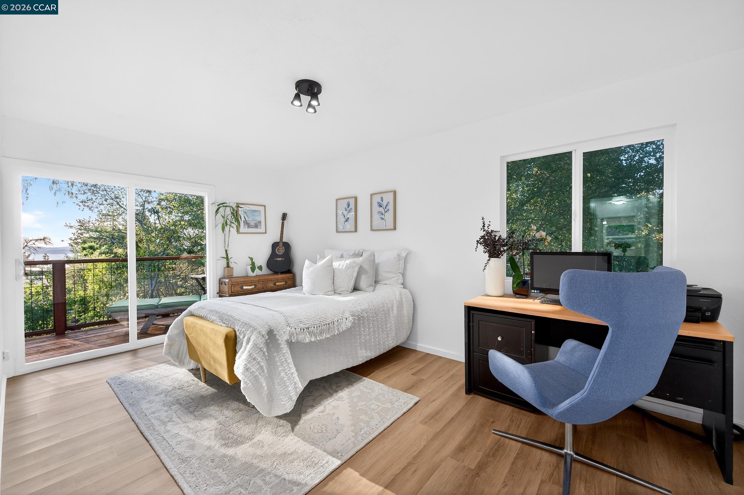 Detail Gallery Image 19 of 58 For 230 Fairlawn Dr, Berkeley,  CA 94708 - 4 Beds | 2 Baths