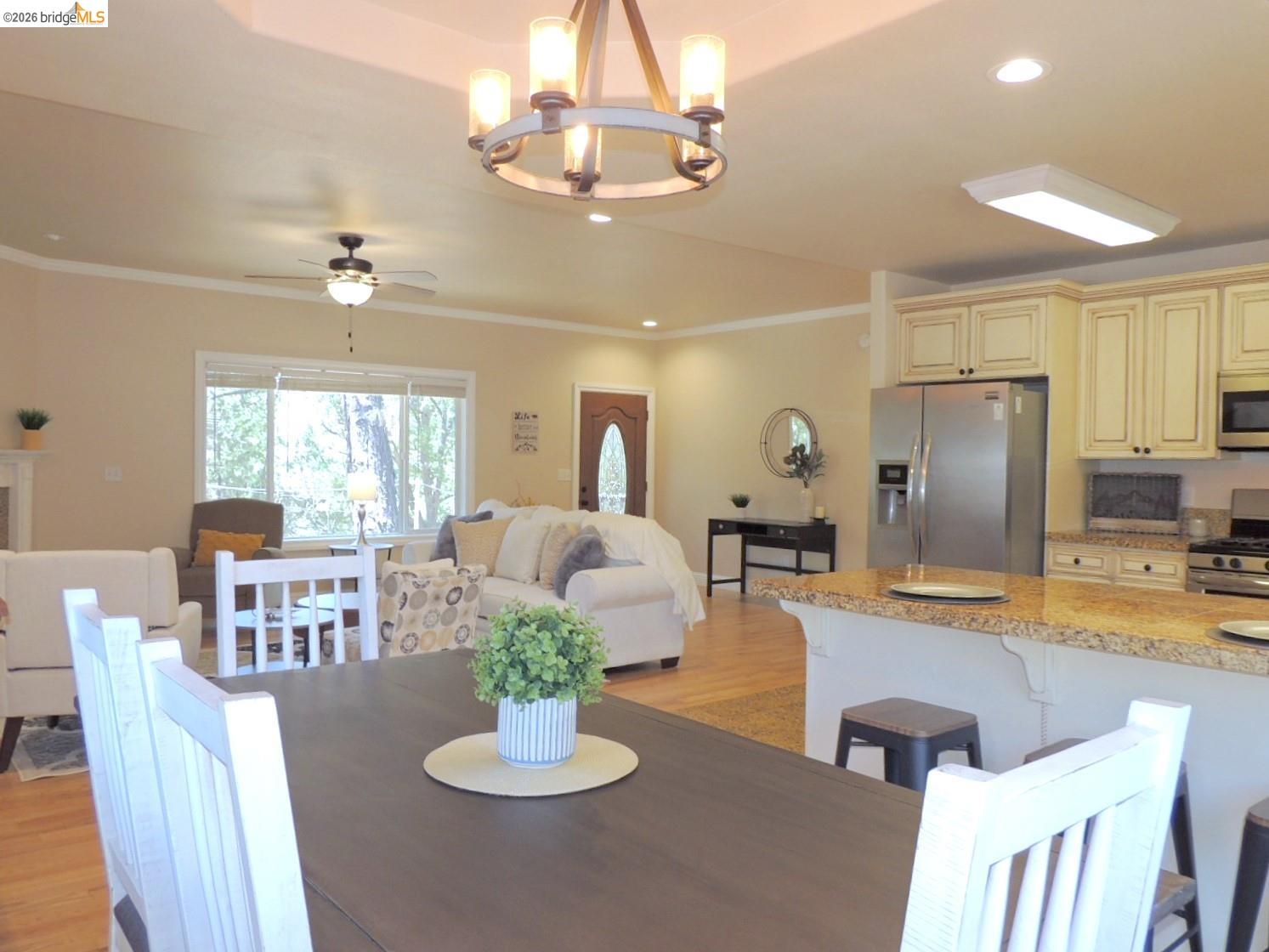 Detail Gallery Image 20 of 60 For 20686 Crest Pine Easement, Groveland,  CA 95321-9301 - 3 Beds | 2 Baths