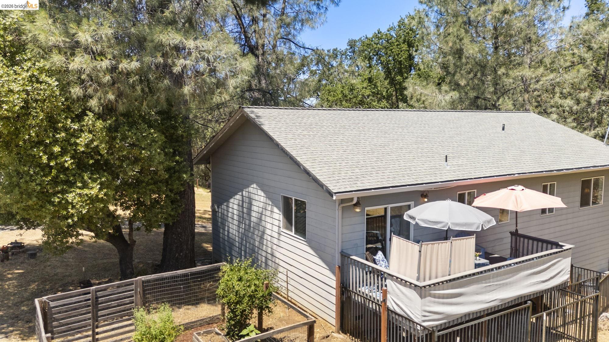 Detail Gallery Image 37 of 60 For 20686 Crest Pine Easement, Groveland,  CA 95321-9301 - 3 Beds | 2 Baths