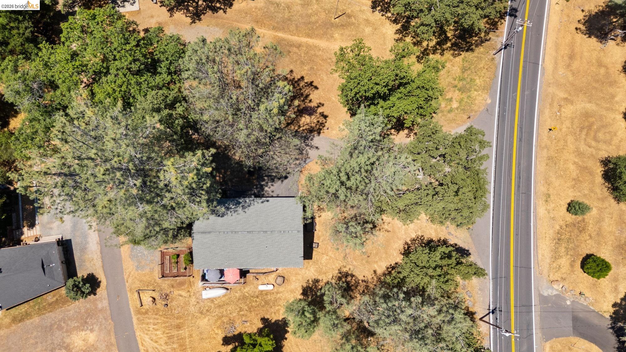 Detail Gallery Image 39 of 60 For 20686 Crest Pine Easement, Groveland,  CA 95321-9301 - 3 Beds | 2 Baths