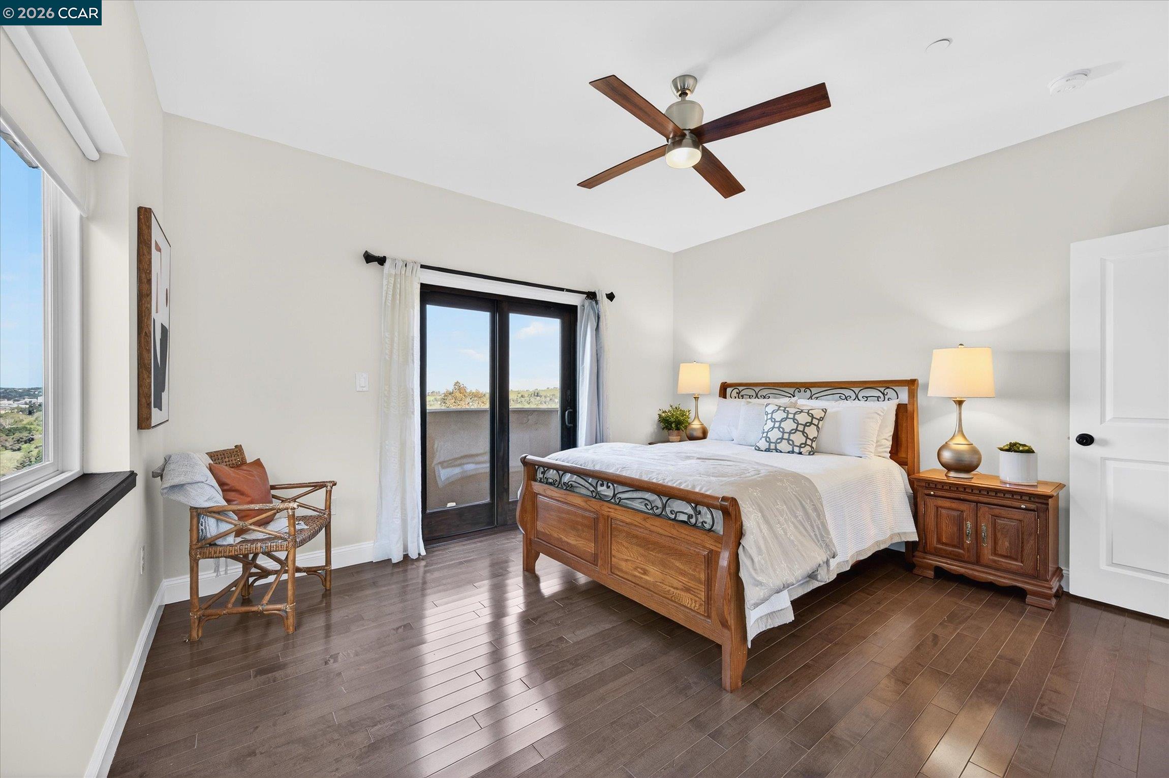 Detail Gallery Image 4 of 28 For 137 Rudgear Dr, Walnut Creek,  CA 94596 - 5 Beds | 4 Baths