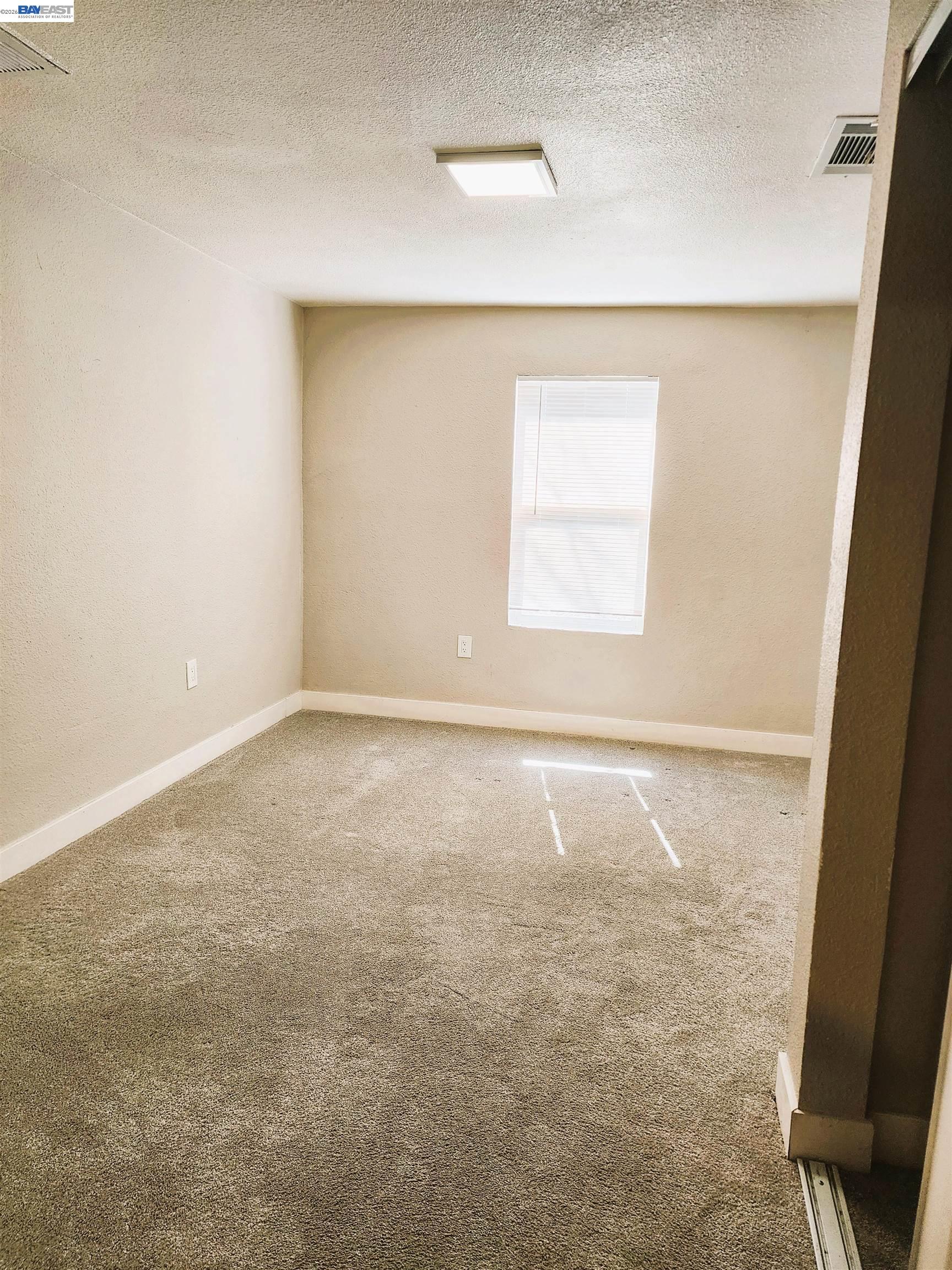 Detail Gallery Image 17 of 28 For 28 W Madill St, Antioch,  CA 94509 - 3 Beds | 2 Baths