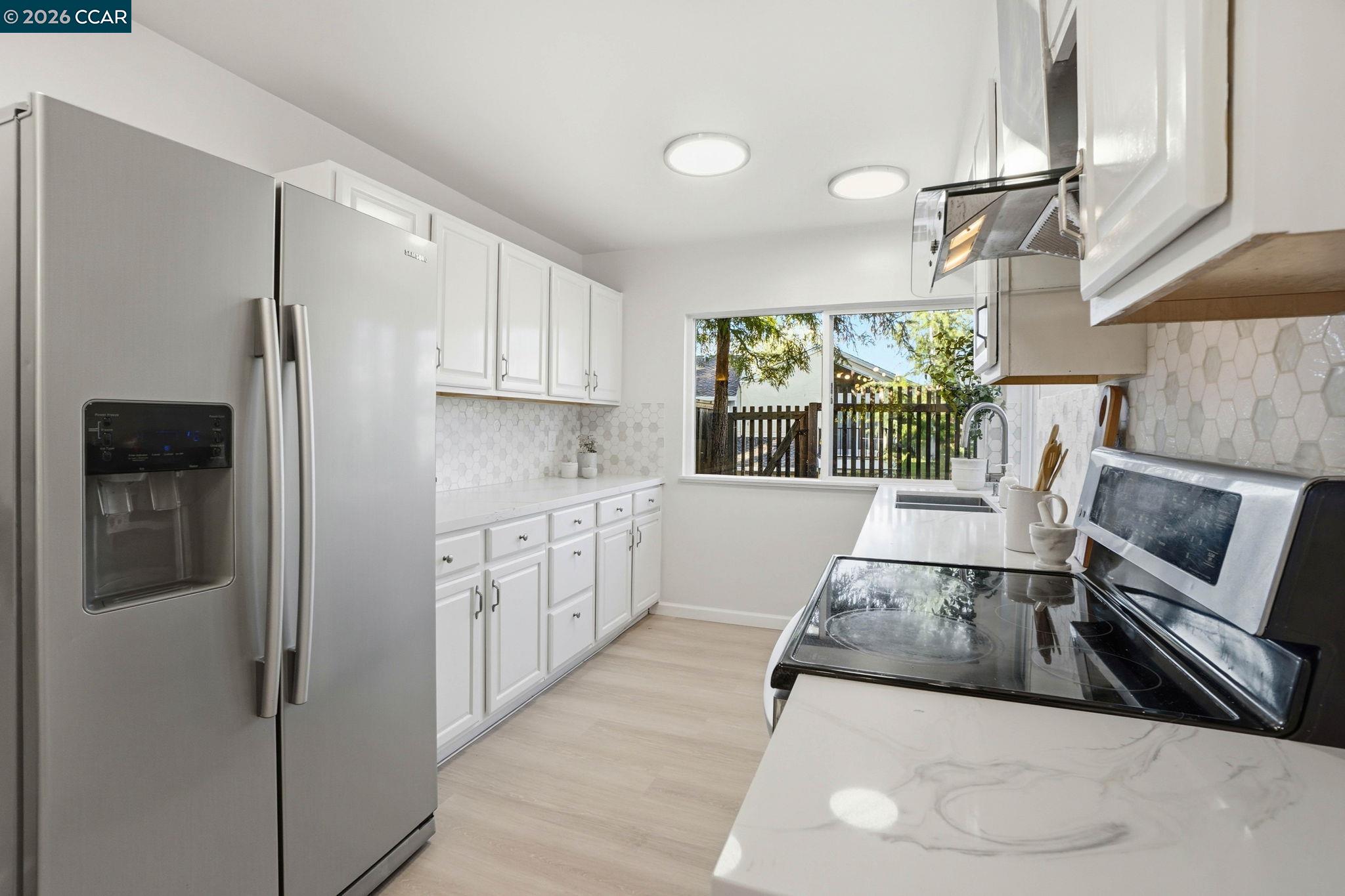 Photo #16: 41126384 Listing: Photo #16