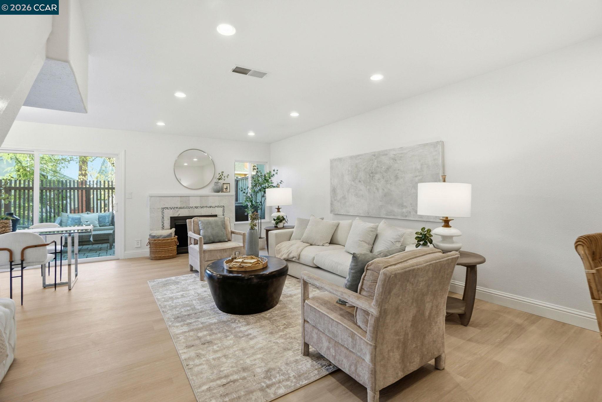 Photo #10: 41126384 Listing: Photo #10