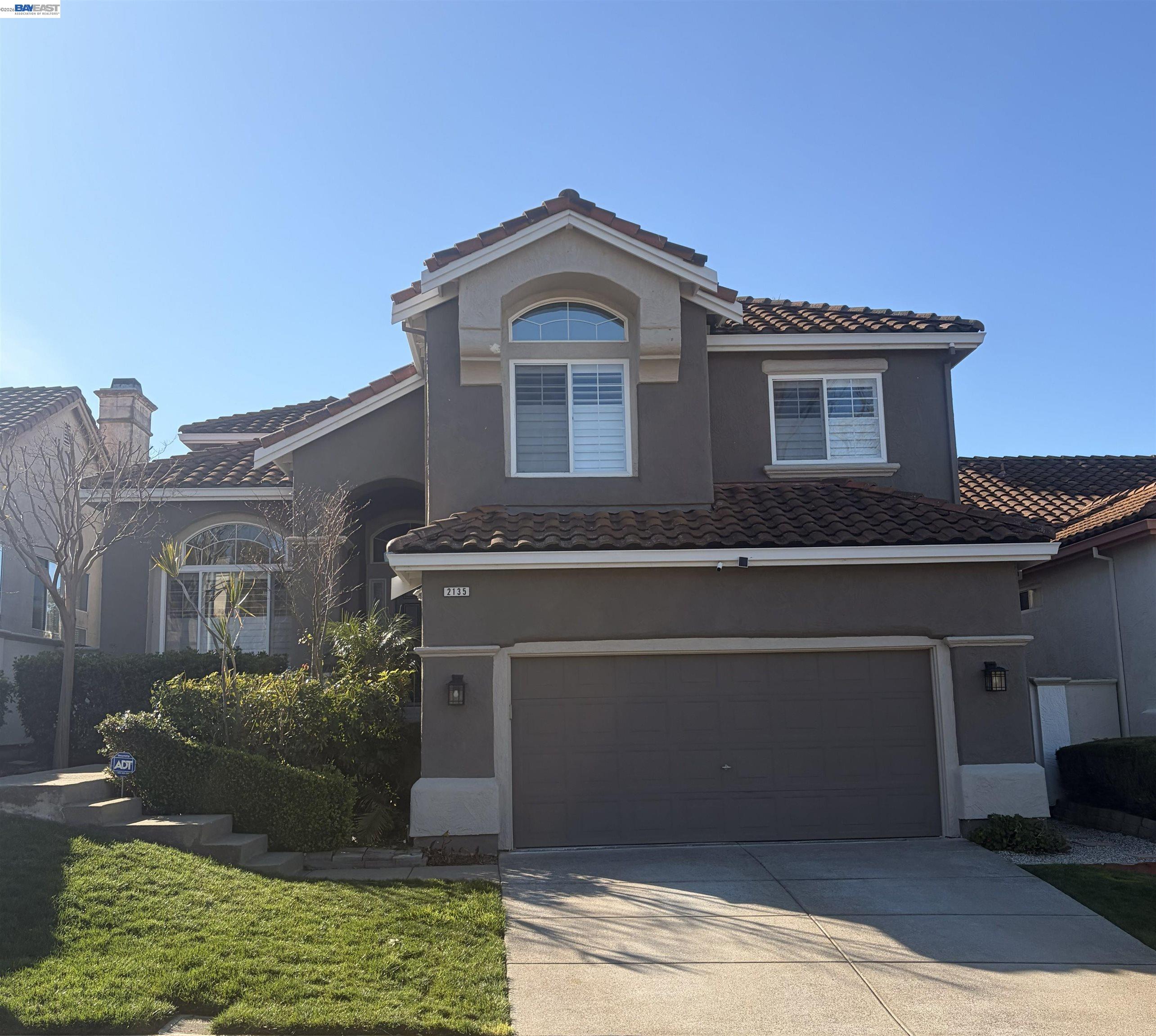 Detail Gallery Image 2 of 2 For 2135 Bluerock Cir, Concord,  CA 94521 - 4 Beds | 2/1 Baths