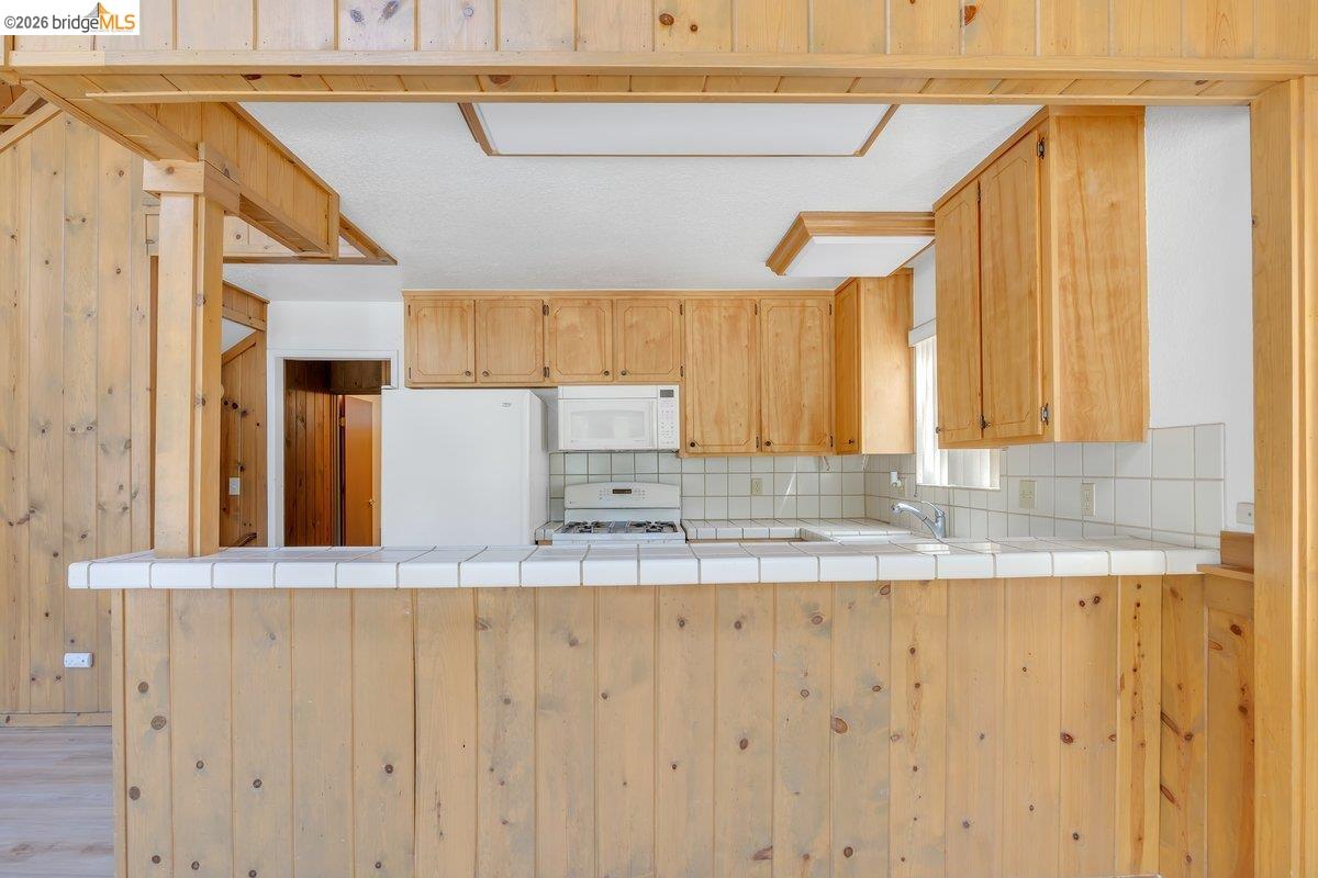 Detail Gallery Image 12 of 36 For 24127 Paipu Rd, Mi Wuk Village,  CA 95346 - 3 Beds | 2 Baths