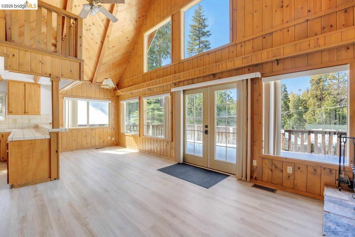 Detail Gallery Image 7 of 36 For 24127 Paipu Rd, Mi Wuk Village,  CA 95346 - 3 Beds | 2 Baths