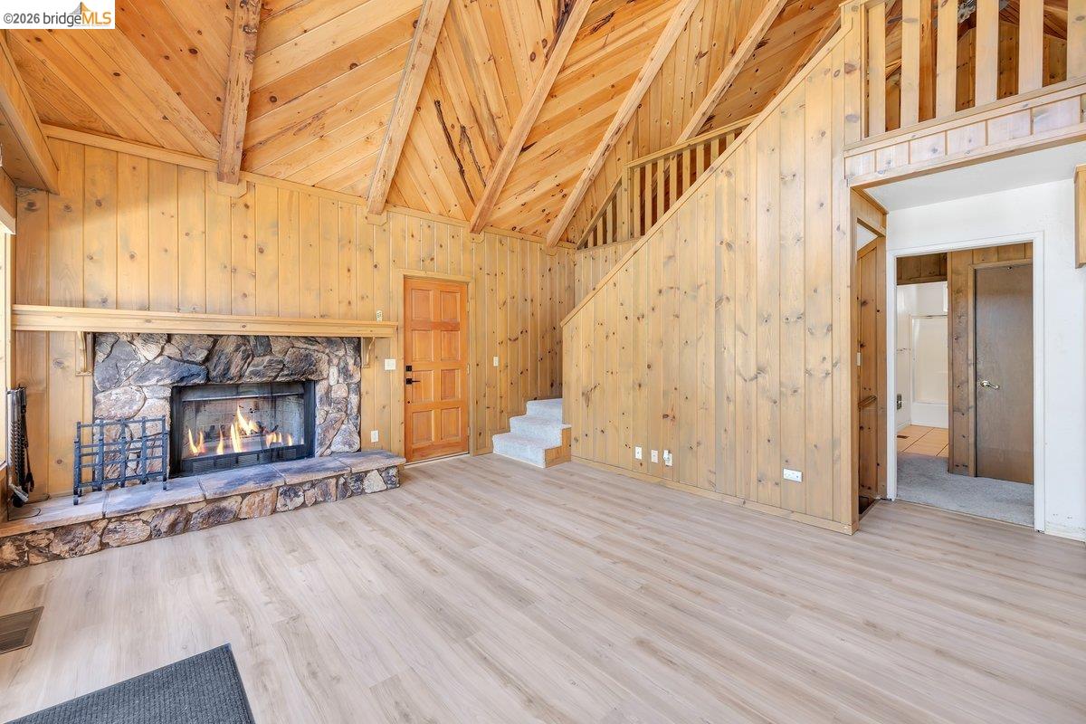 Detail Gallery Image 9 of 36 For 24127 Paipu Rd, Mi Wuk Village,  CA 95346 - 3 Beds | 2 Baths