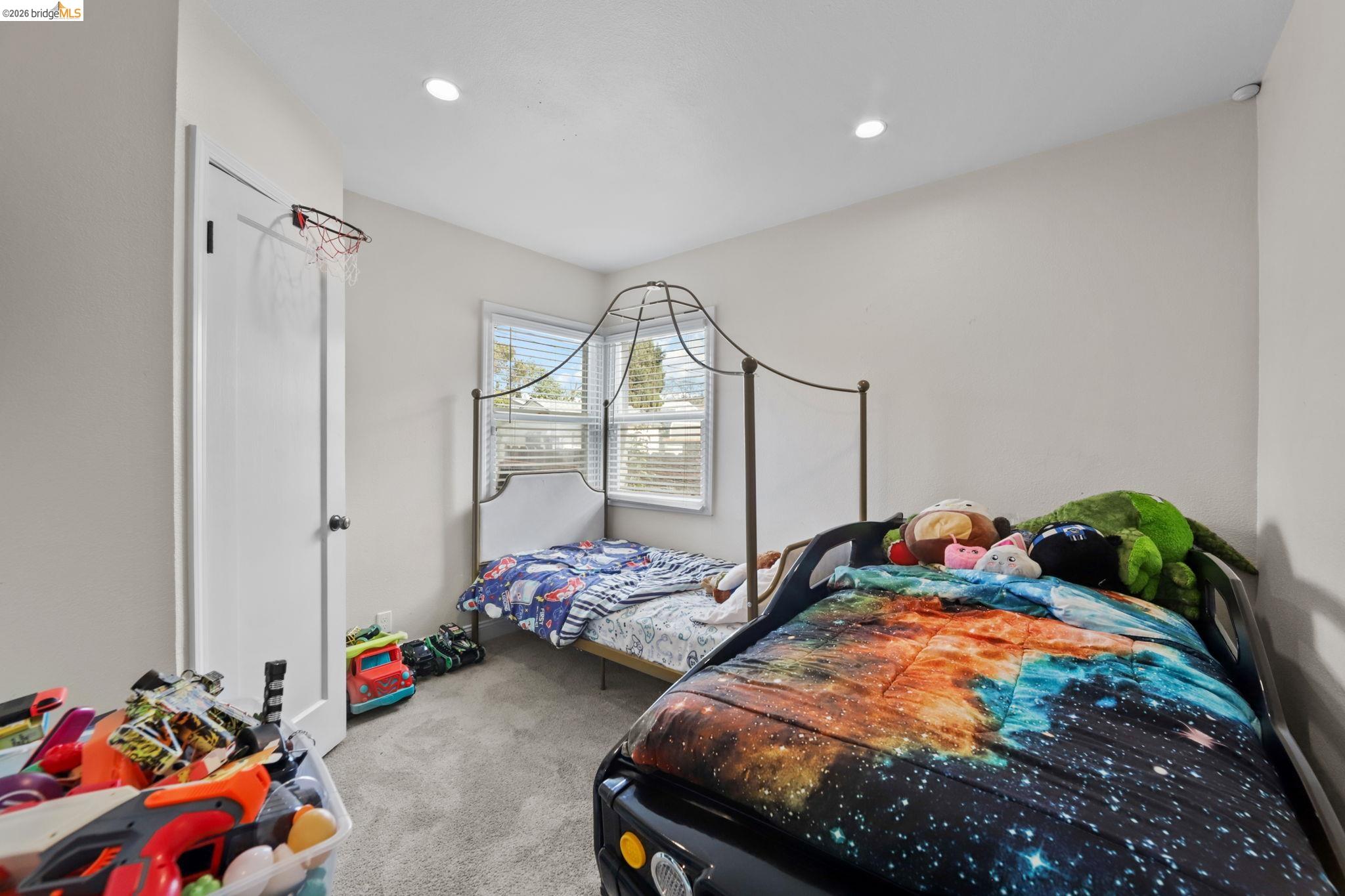 Detail Gallery Image 28 of 34 For 104 Foster St, Vallejo,  CA 94591 - 3 Beds | 1 Baths