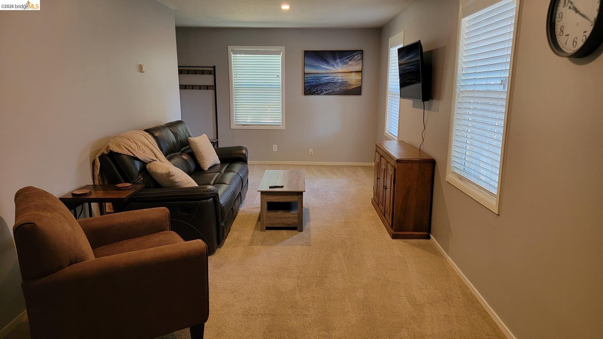 Detail Gallery Image 7 of 10 For 1839 42nd St, Sacramento,  CA 95819 - – Beds | – Baths