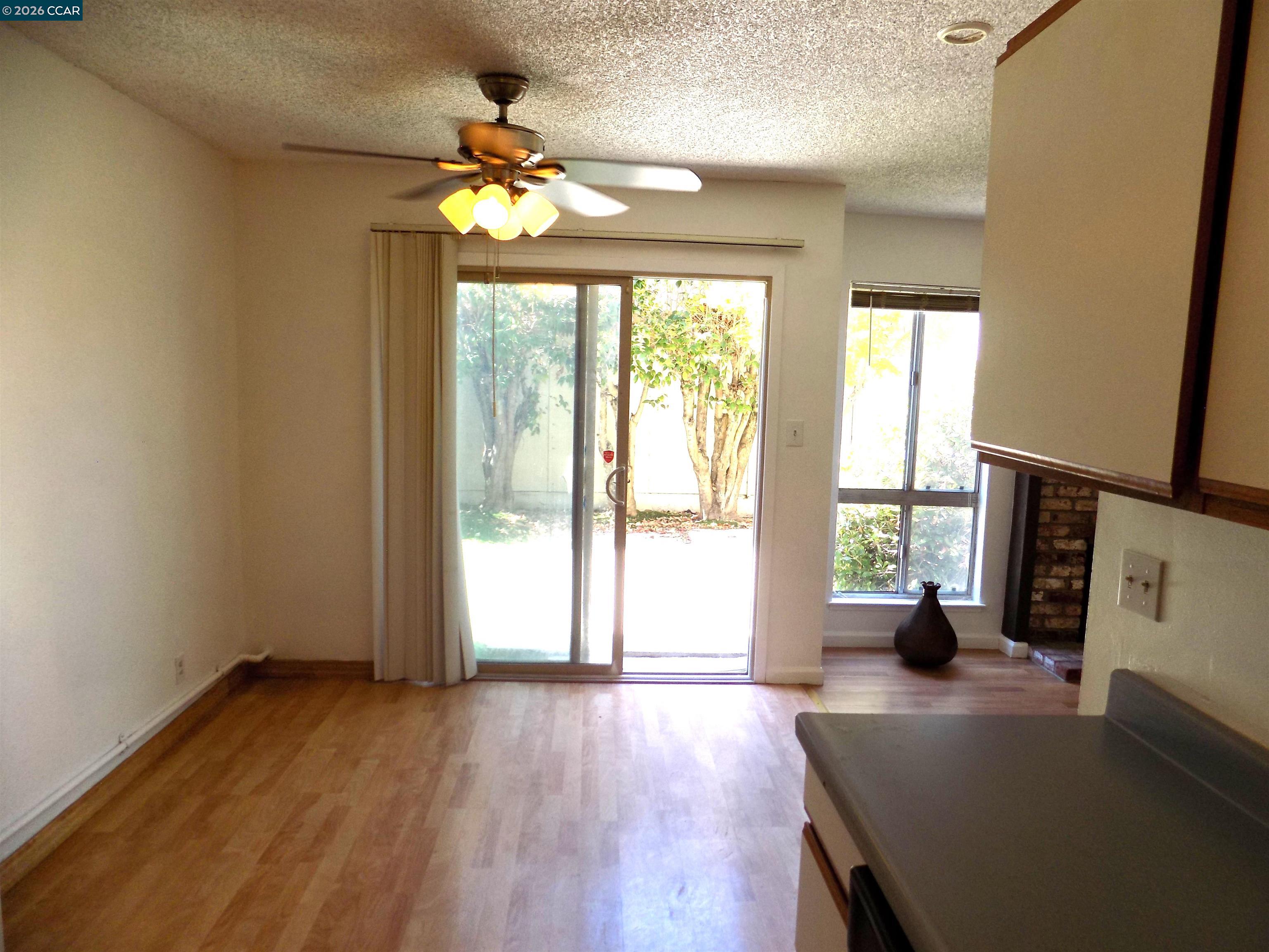 Photo #16: 41126392 Listing: Photo #16