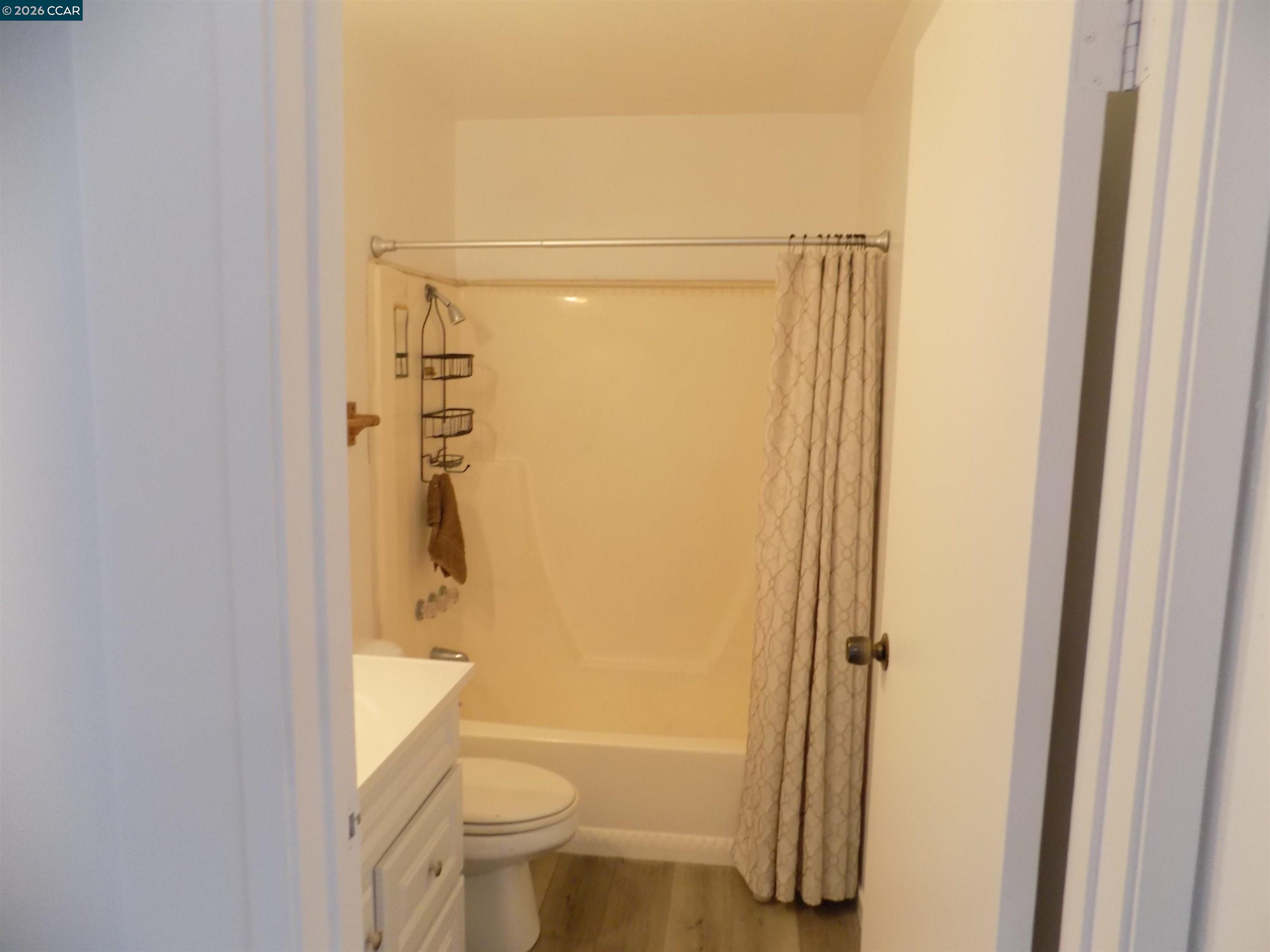 Photo #34: 41126392 Listing: Photo #34