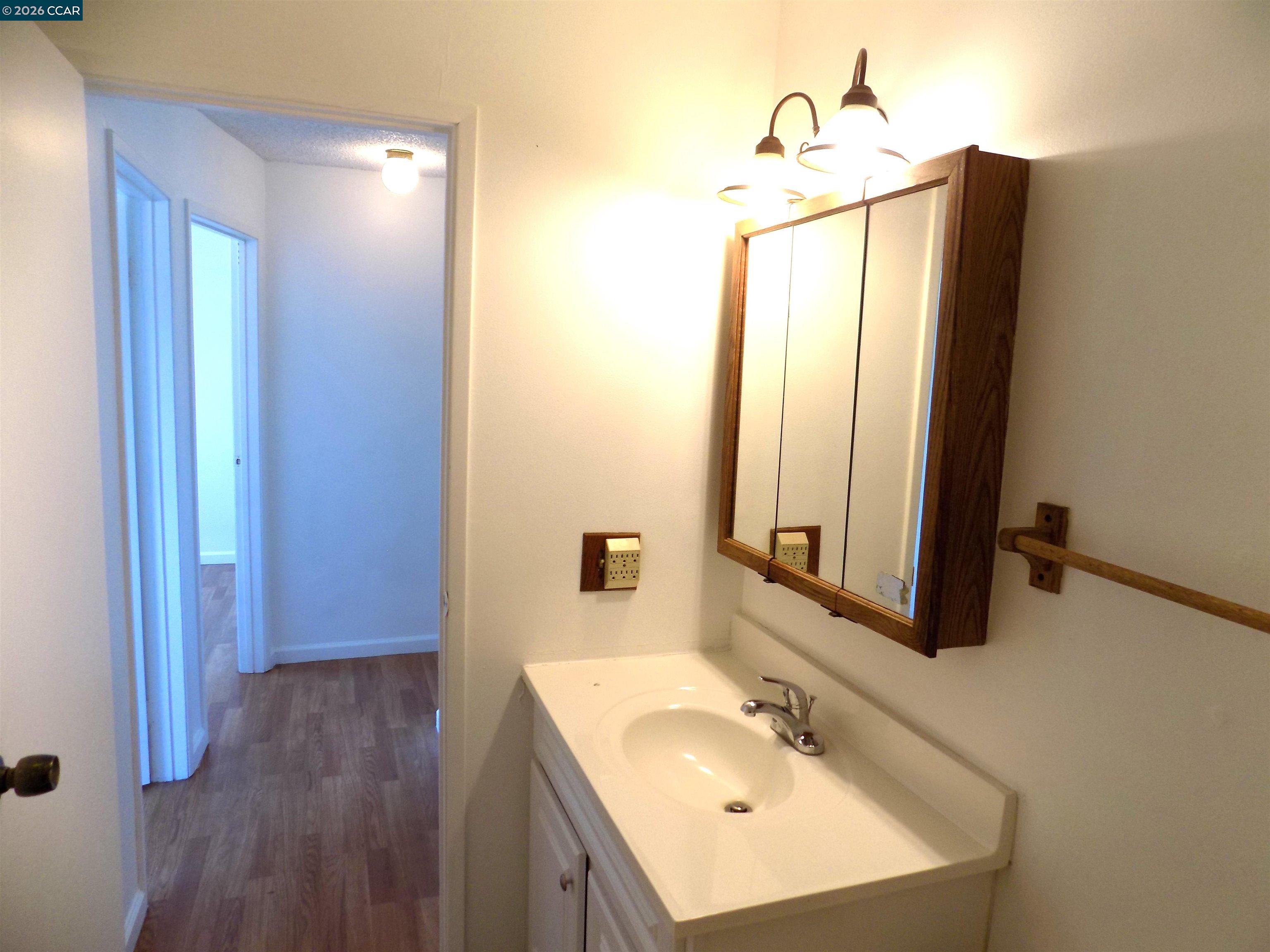 Photo #35: 41126392 Listing: Photo #35