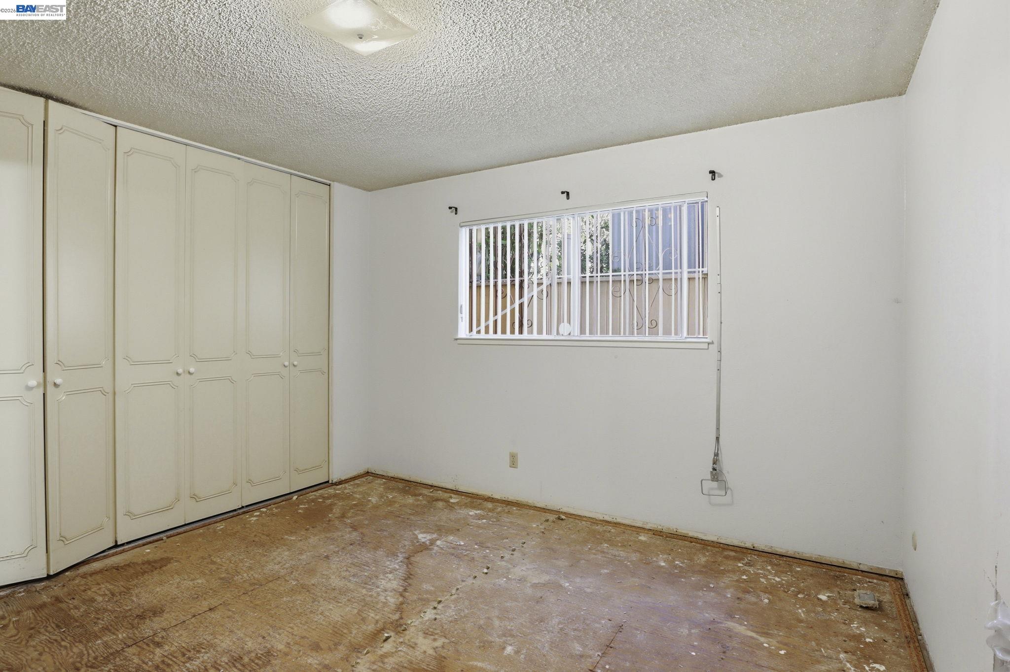 Detail Gallery Image 20 of 48 For 2550 Damuth St, Oakland,  CA 94602 - – Beds | – Baths