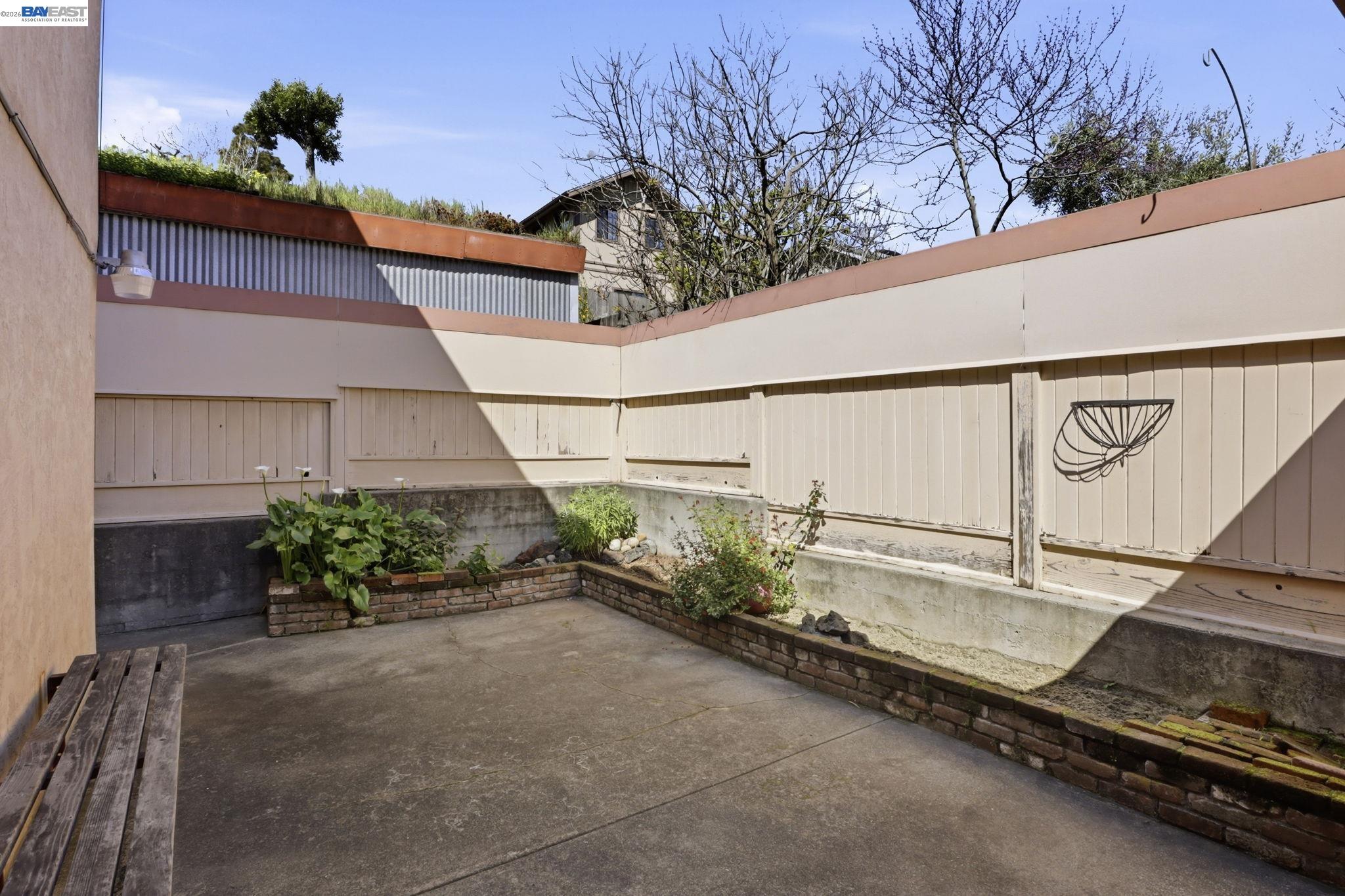 Detail Gallery Image 43 of 48 For 2550 Damuth St, Oakland,  CA 94602 - – Beds | – Baths