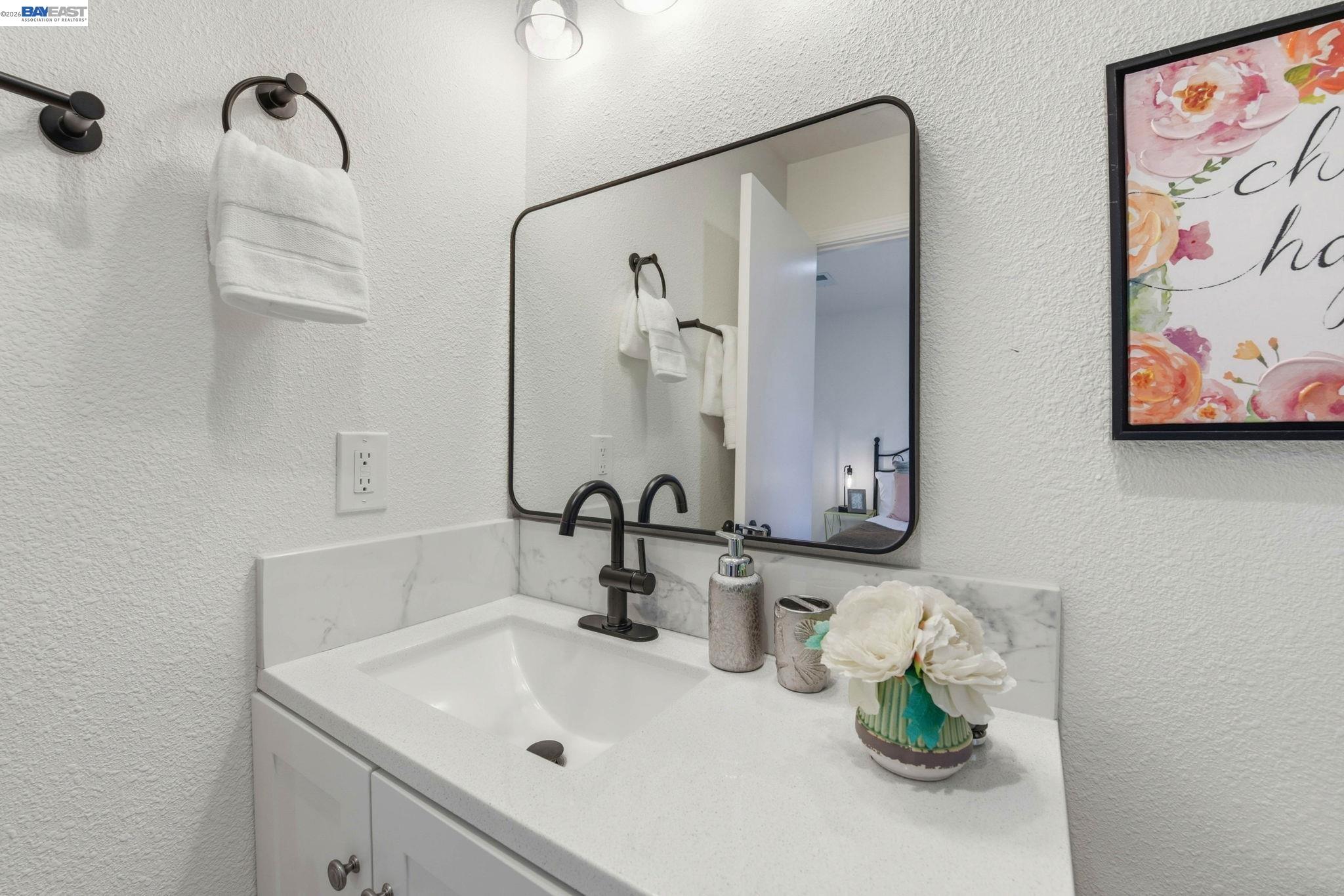 Detail Gallery Image 32 of 44 For 137 Tamarack Dr, Union City,  CA 94587 - 4 Beds | 3 Baths