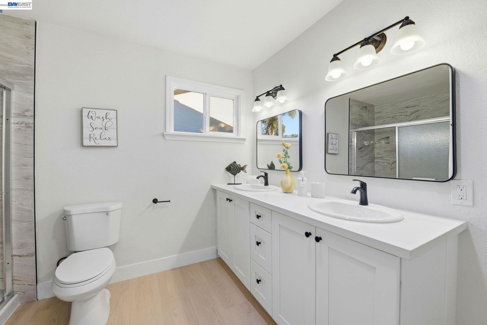 Detail Gallery Image 33 of 44 For 137 Tamarack Dr, Union City,  CA 94587 - 4 Beds | 3 Baths