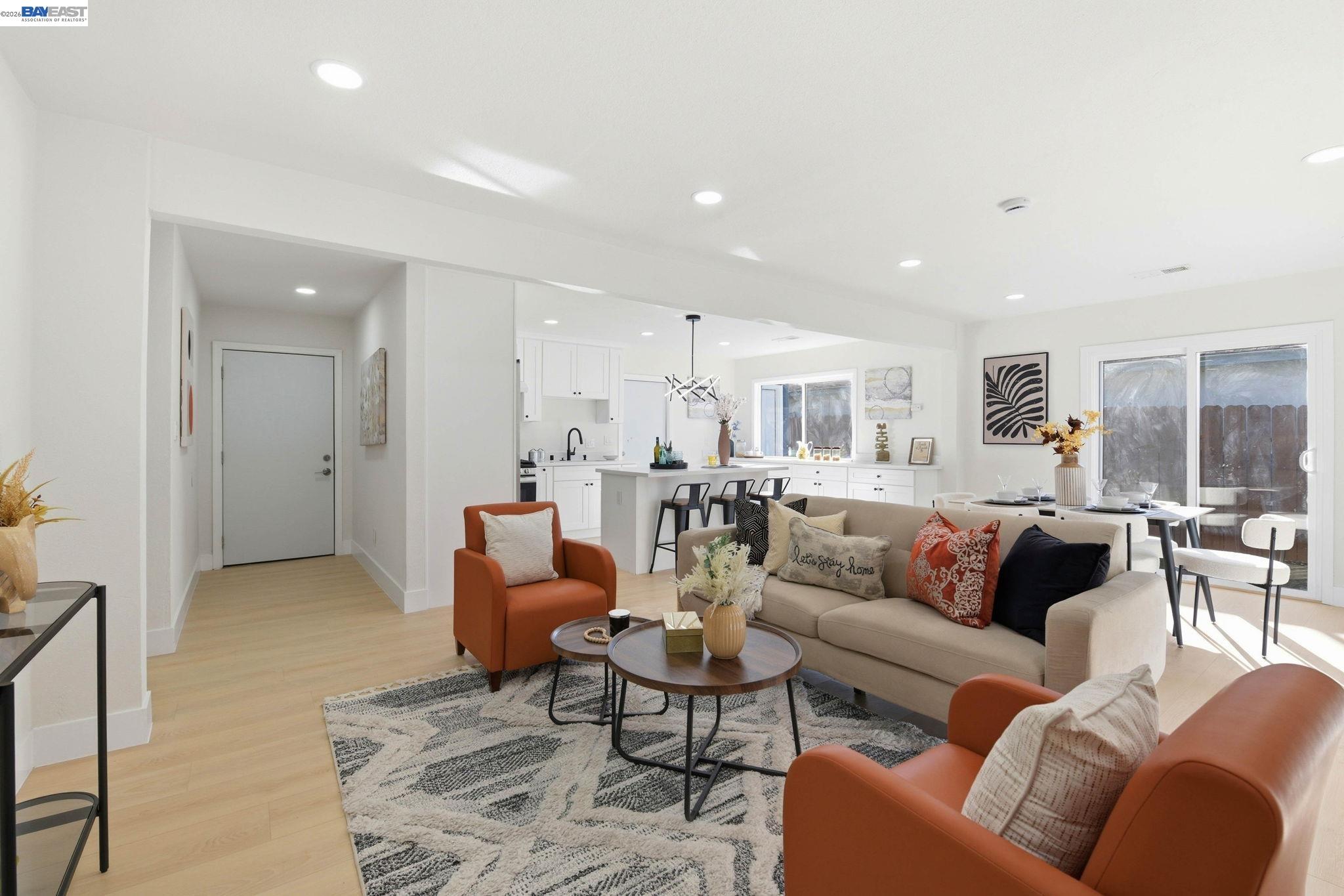 Detail Gallery Image 8 of 44 For 137 Tamarack Dr, Union City,  CA 94587 - 4 Beds | 3 Baths