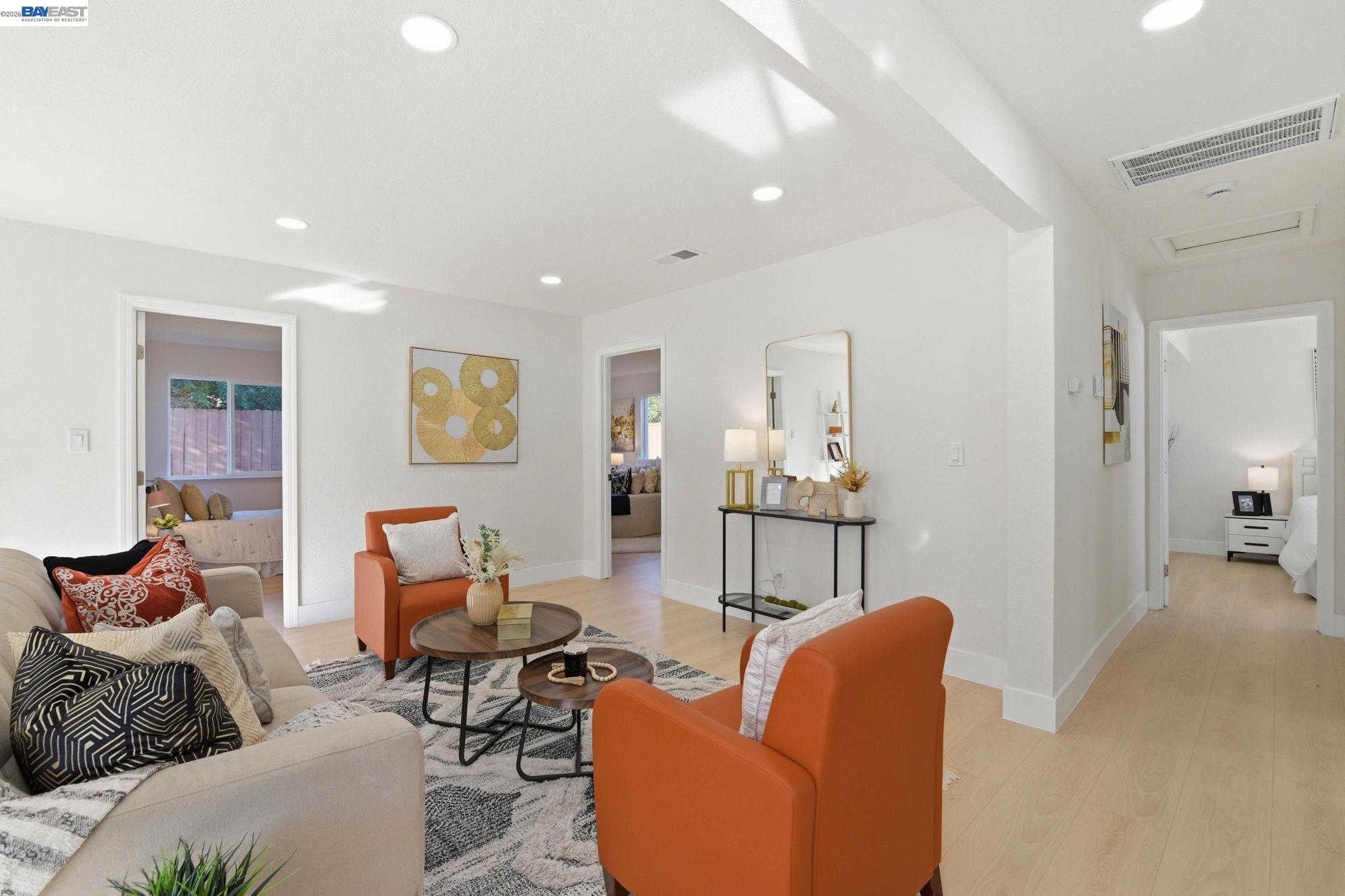 Detail Gallery Image 10 of 44 For 137 Tamarack Dr, Union City,  CA 94587 - 4 Beds | 3 Baths