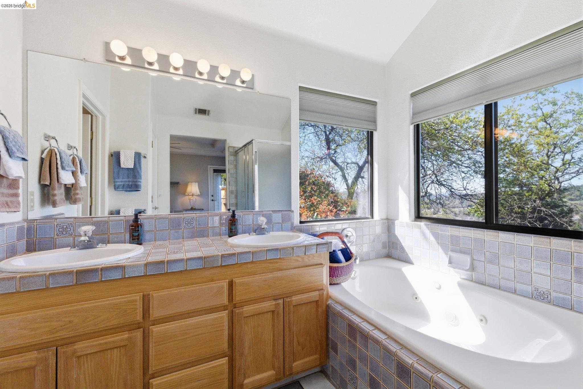 Detail Gallery Image 20 of 57 For 13207 Sylva Ln, Sonora,  CA 95370 - 3 Beds | 3 Baths